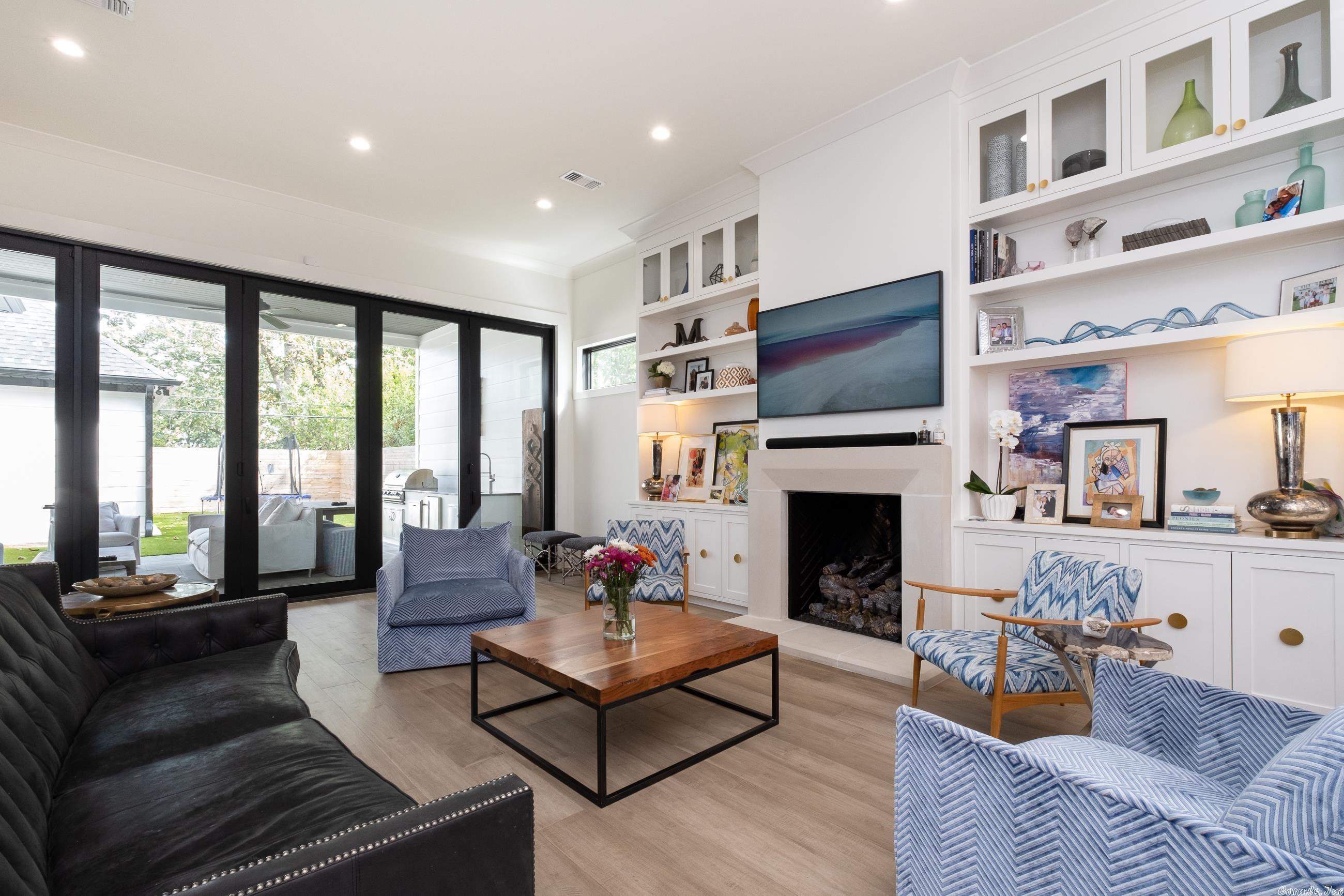 PARK VIEW - Residential
