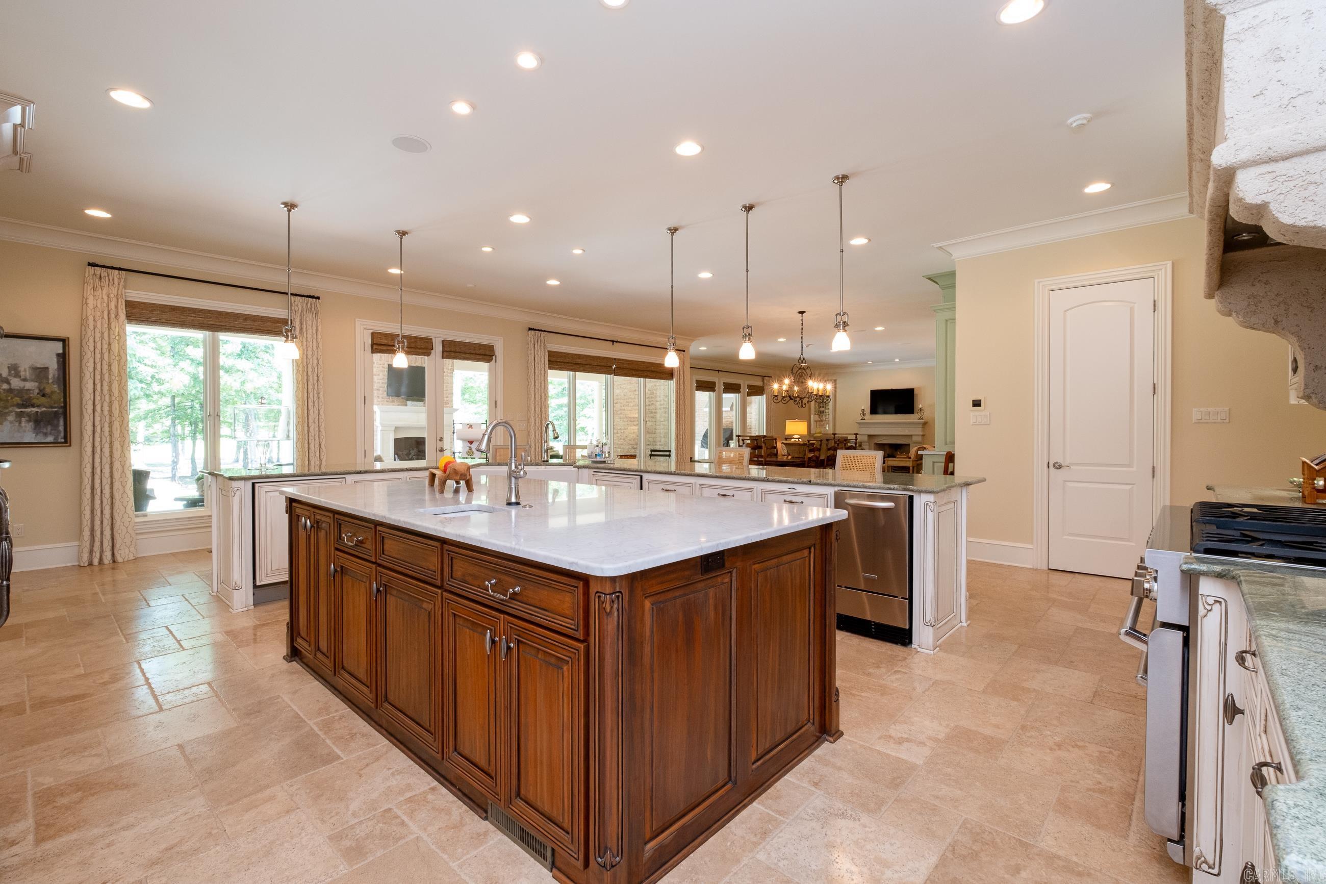 CHENAL VALLEY SOLOGNE CIRCLE - Residential