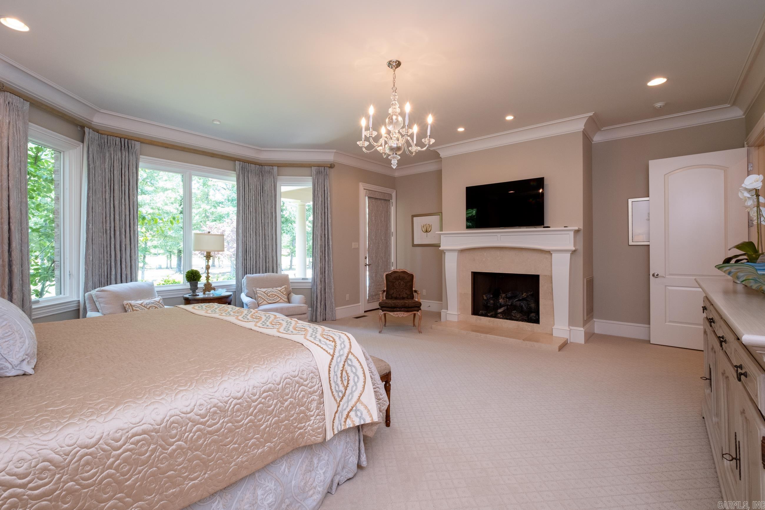CHENAL VALLEY SOLOGNE CIRCLE - Residential