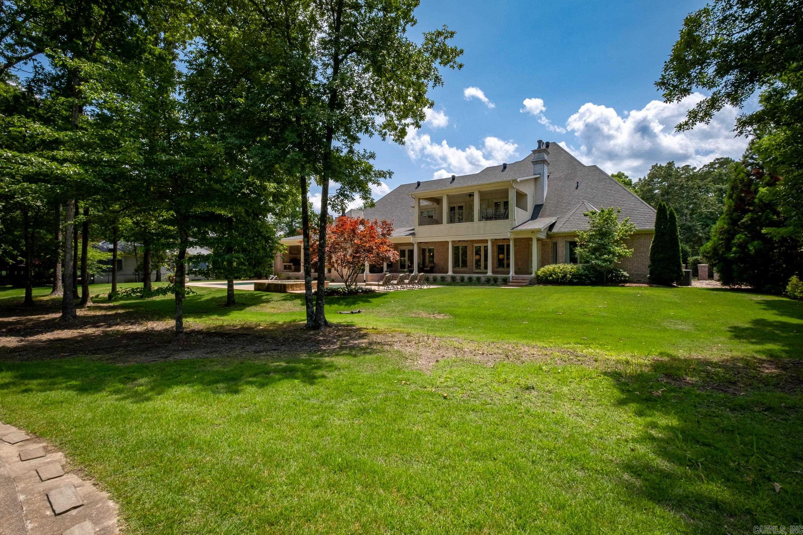 CHENAL VALLEY SOLOGNE CIRCLE - Residential