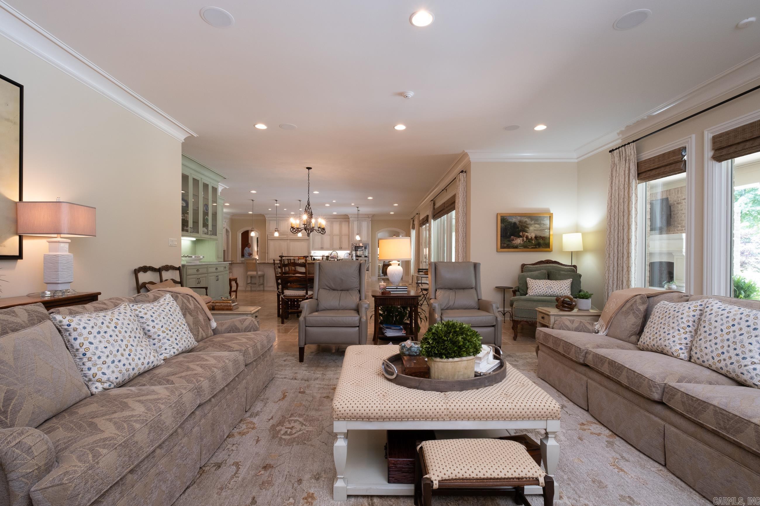 CHENAL VALLEY SOLOGNE CIRCLE - Residential