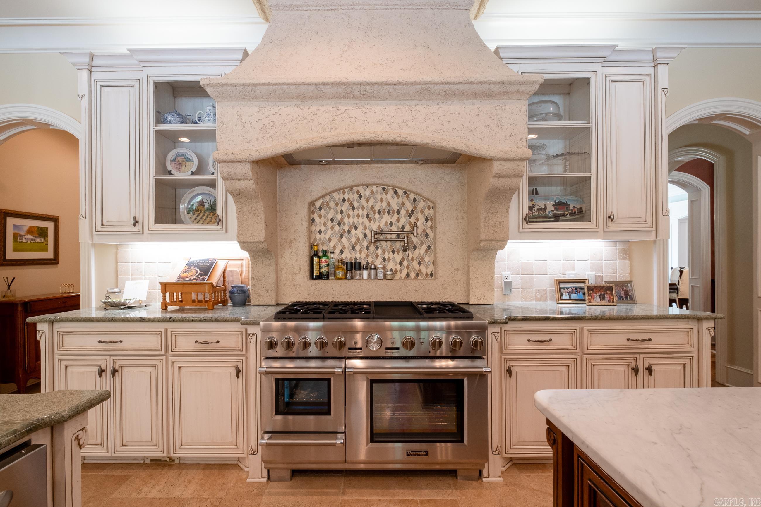 CHENAL VALLEY SOLOGNE CIRCLE - Residential