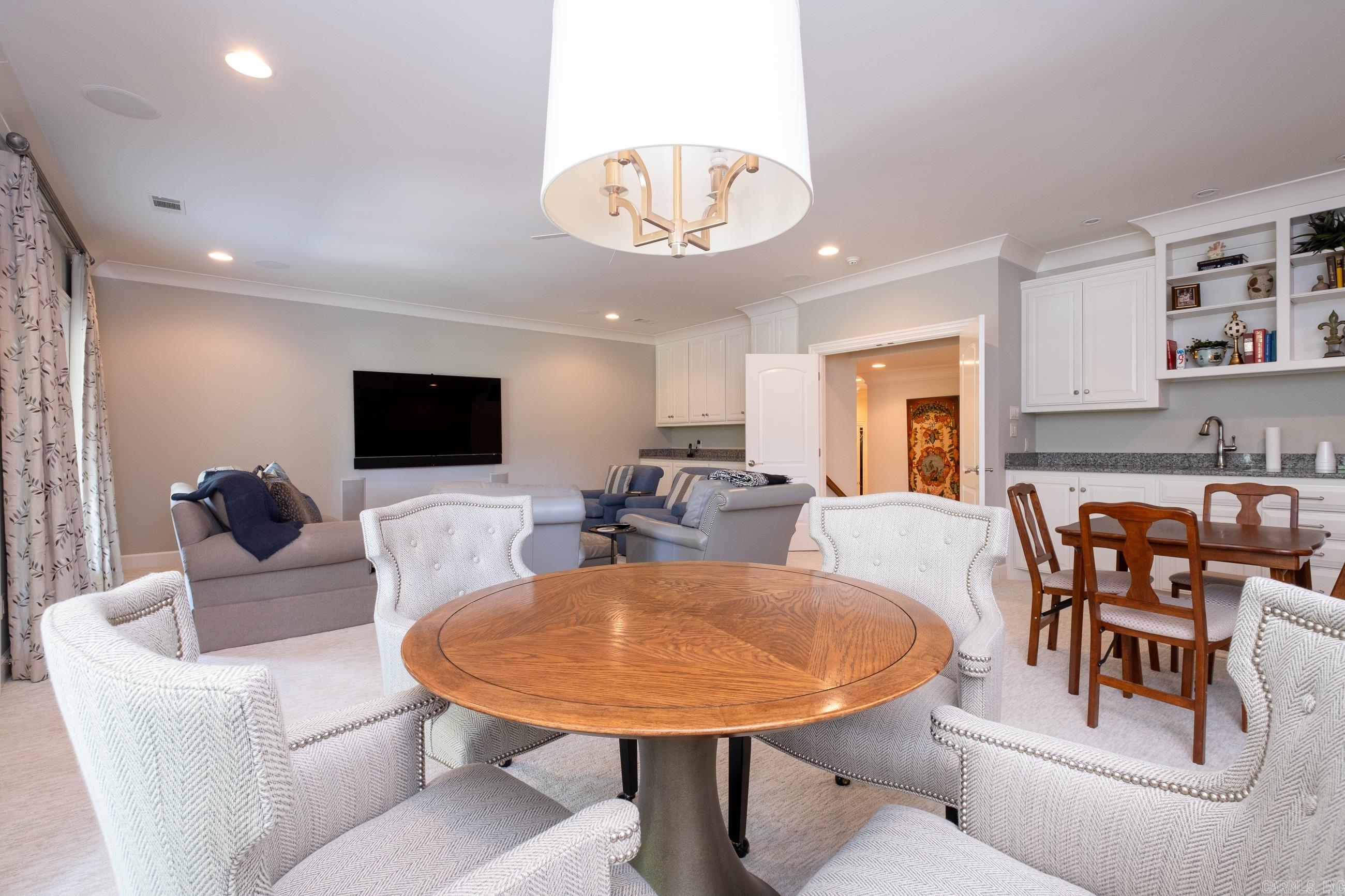 CHENAL VALLEY SOLOGNE CIRCLE - Residential
