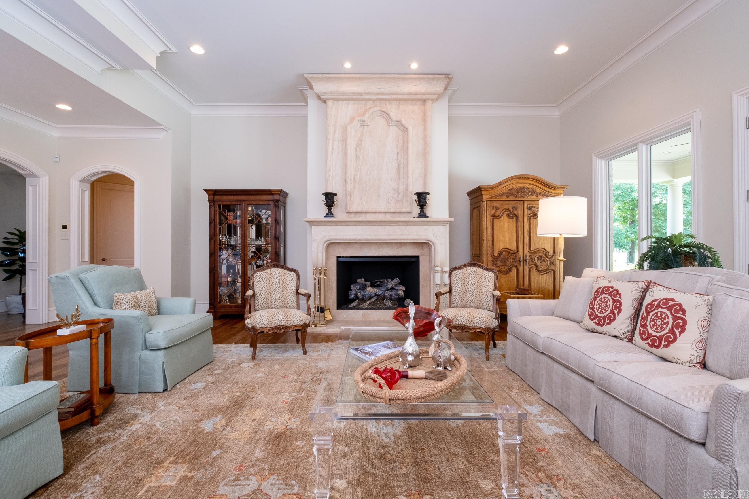 CHENAL VALLEY SOLOGNE CIRCLE - Residential