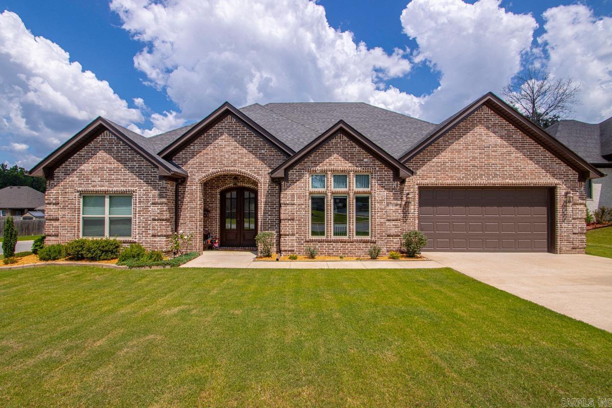 THE MAPLES - Residential