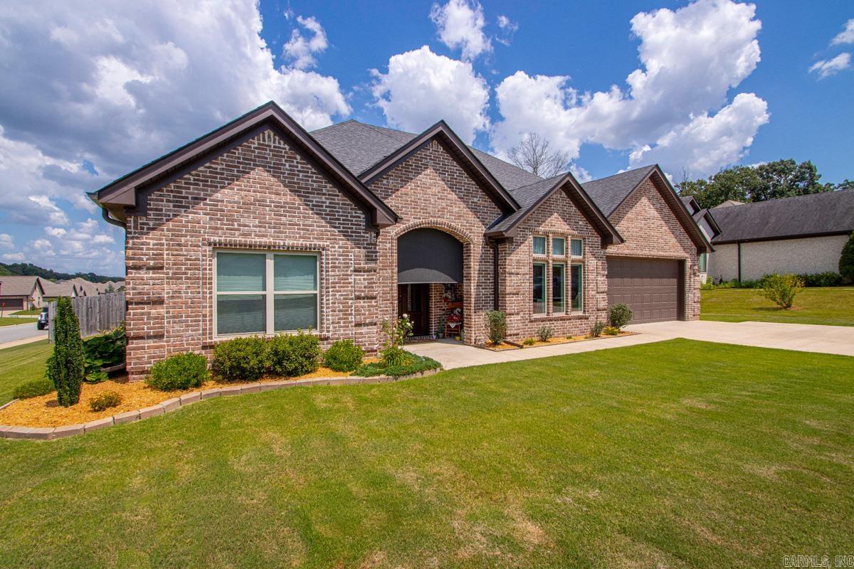 THE MAPLES - Residential