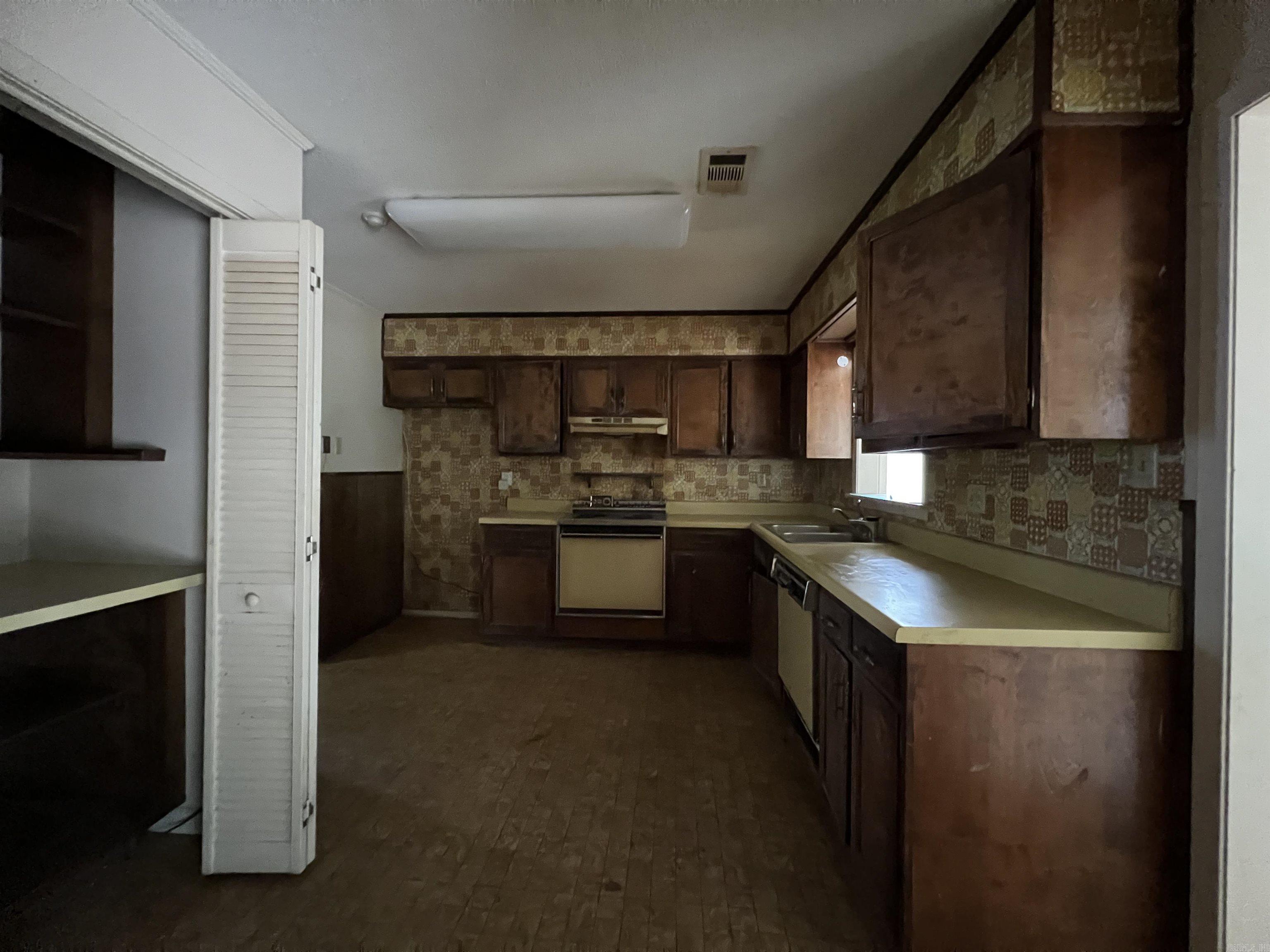 BRIARWOOD - Residential
