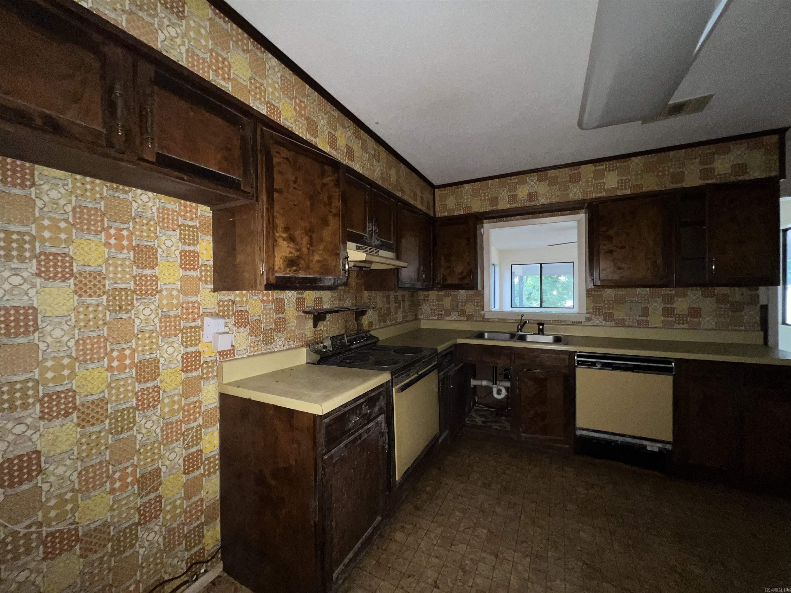 BRIARWOOD - Residential