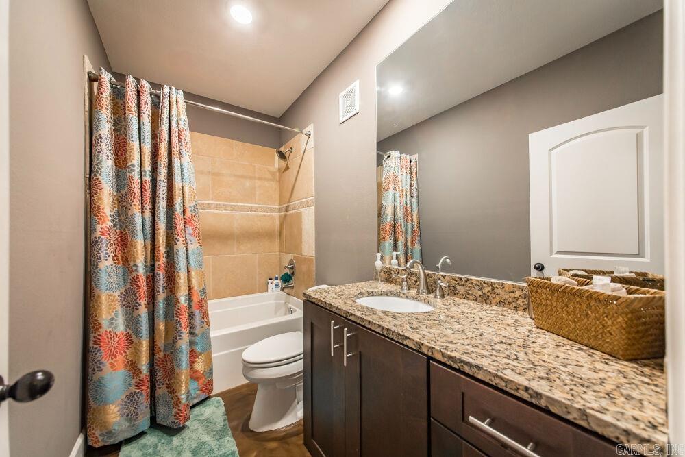NARROWS INN AT GREERS FERRY HPR - Residential