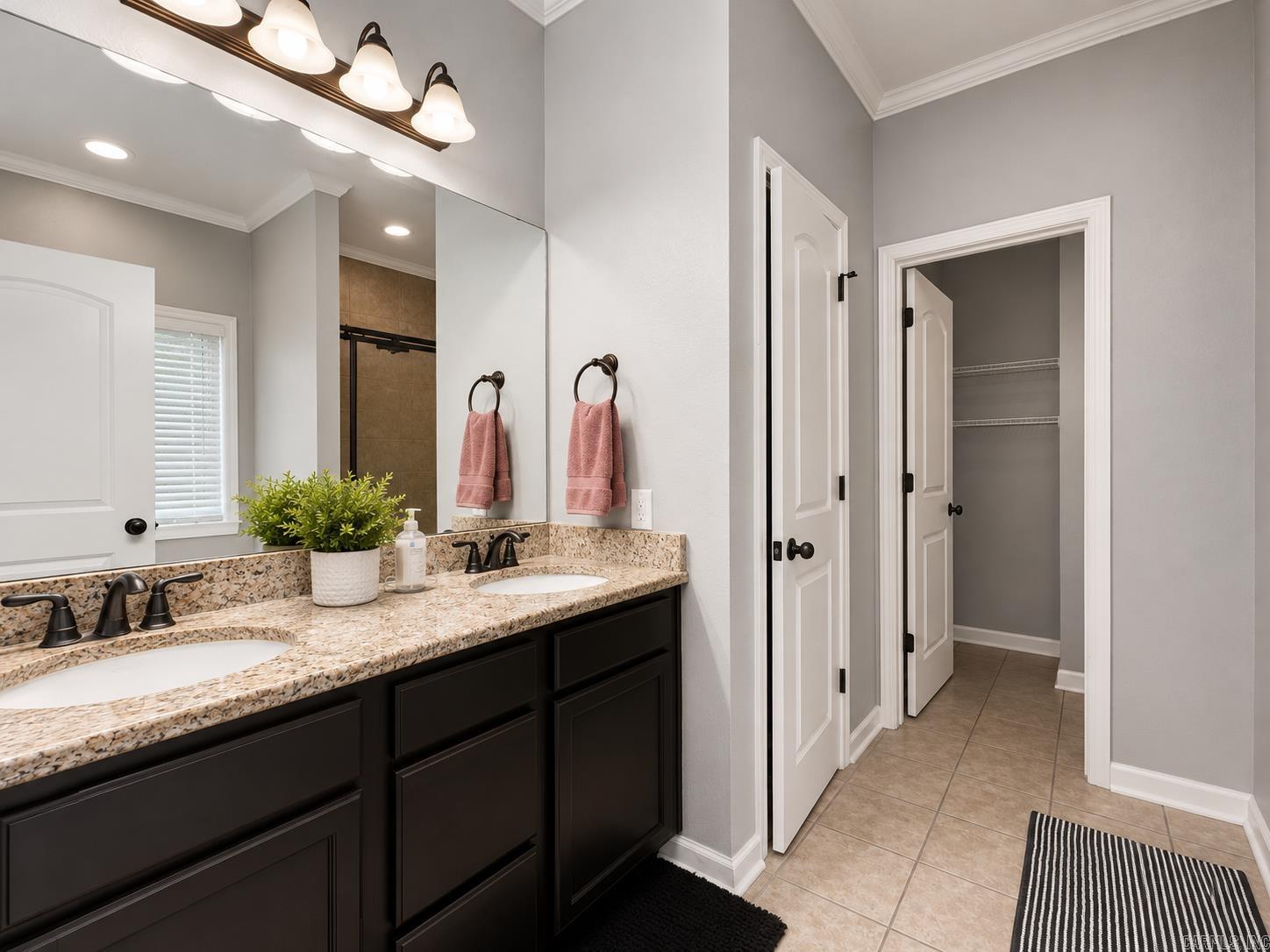 HAMPTON HOLLOW PHASE II - Residential
