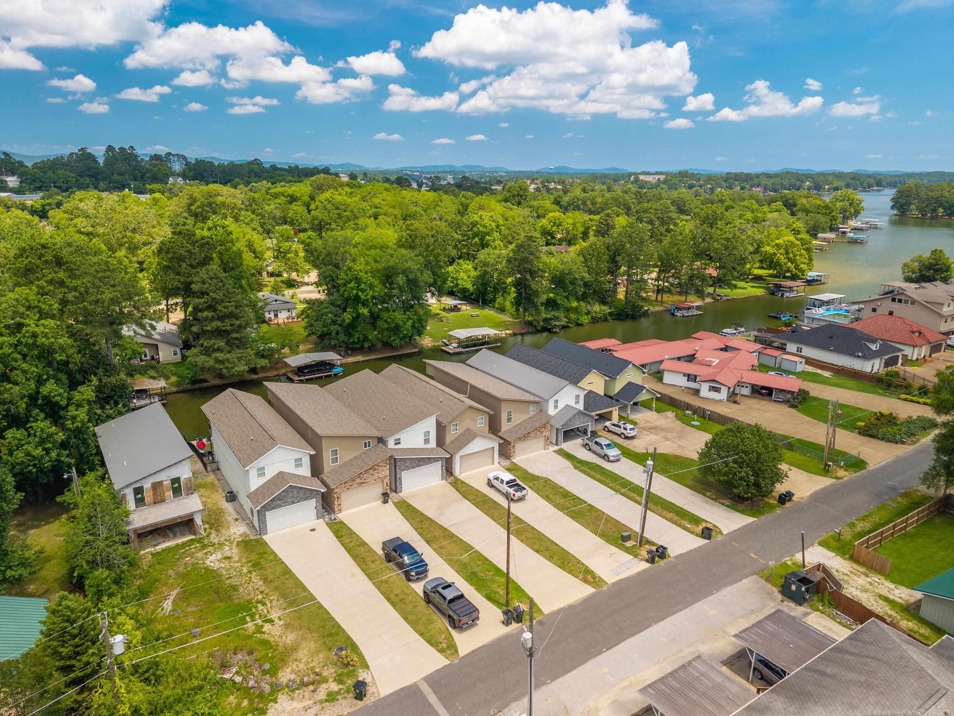 Lake Aire - Residential