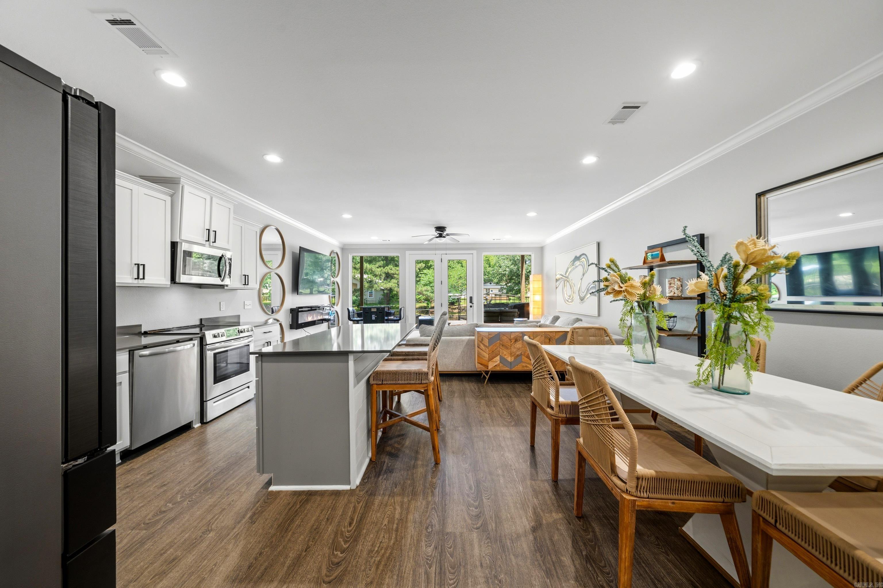 Lake Aire - Residential