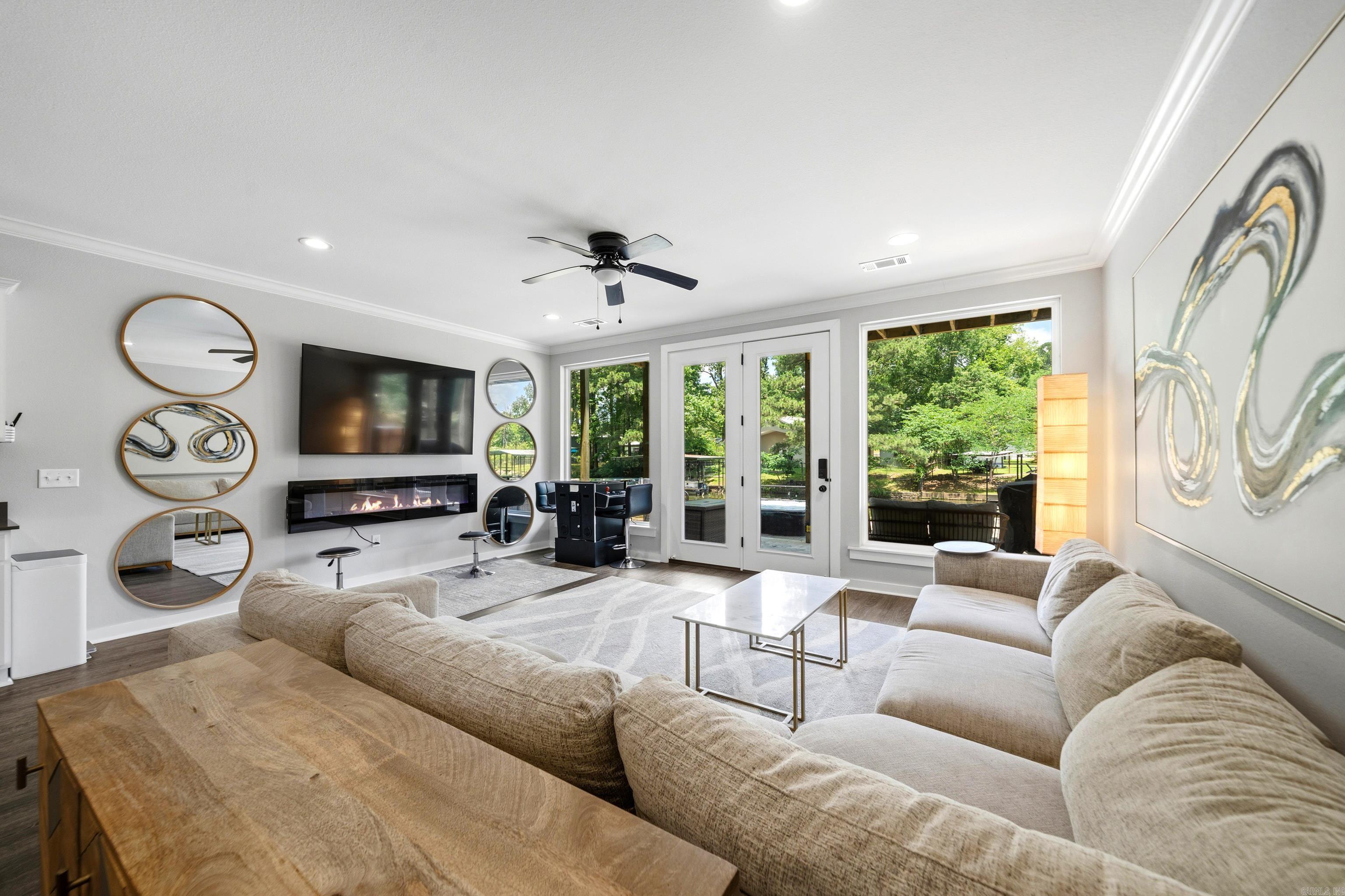 Lake Aire - Residential