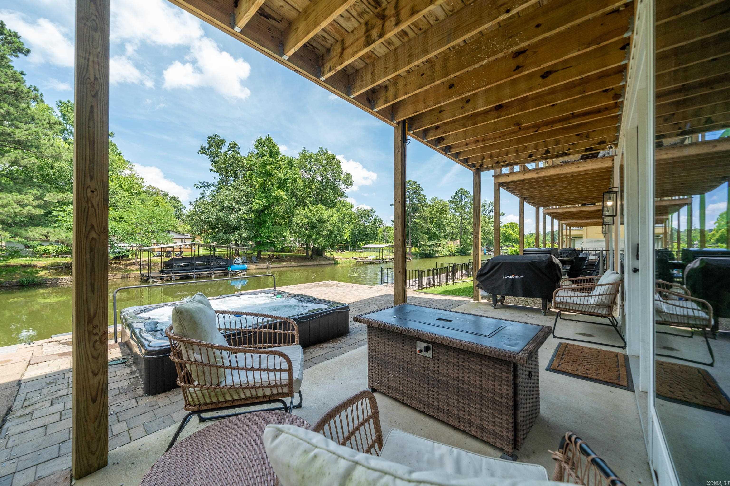 Lake Aire - Residential