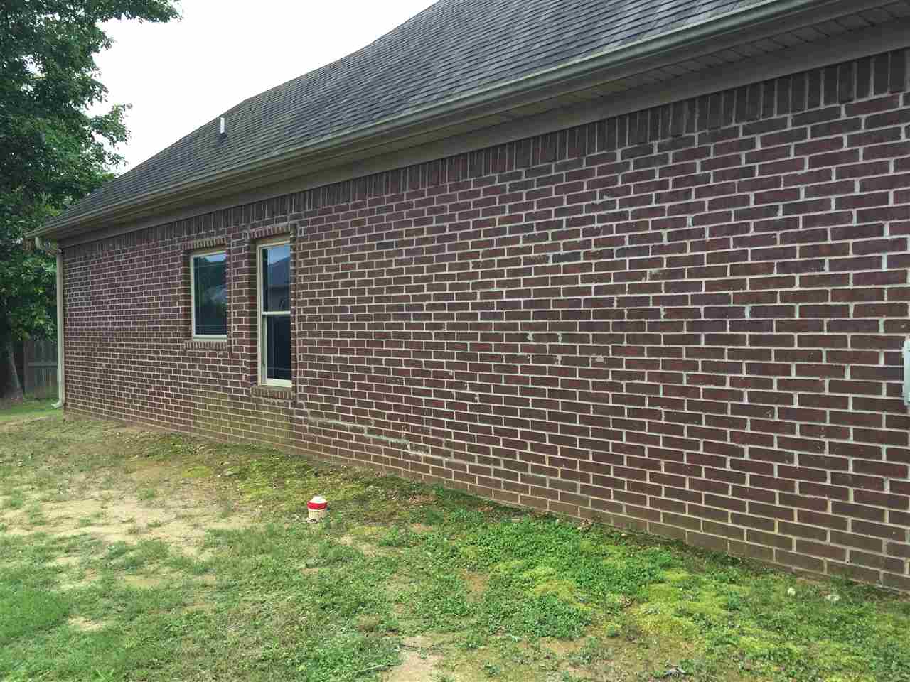 LONGHILLS VILLAGE - Residential