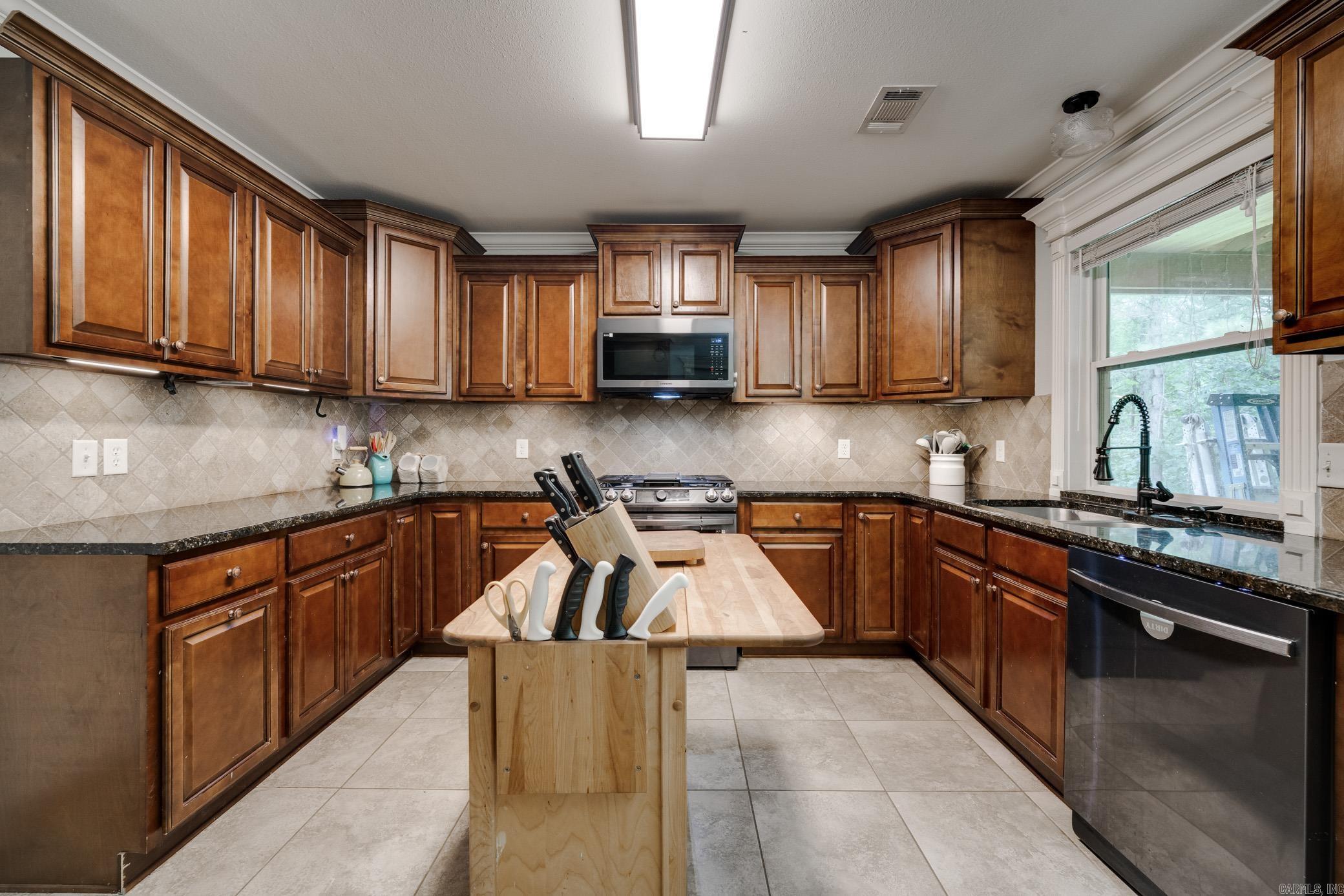 MARS HILL ESTATES - Residential