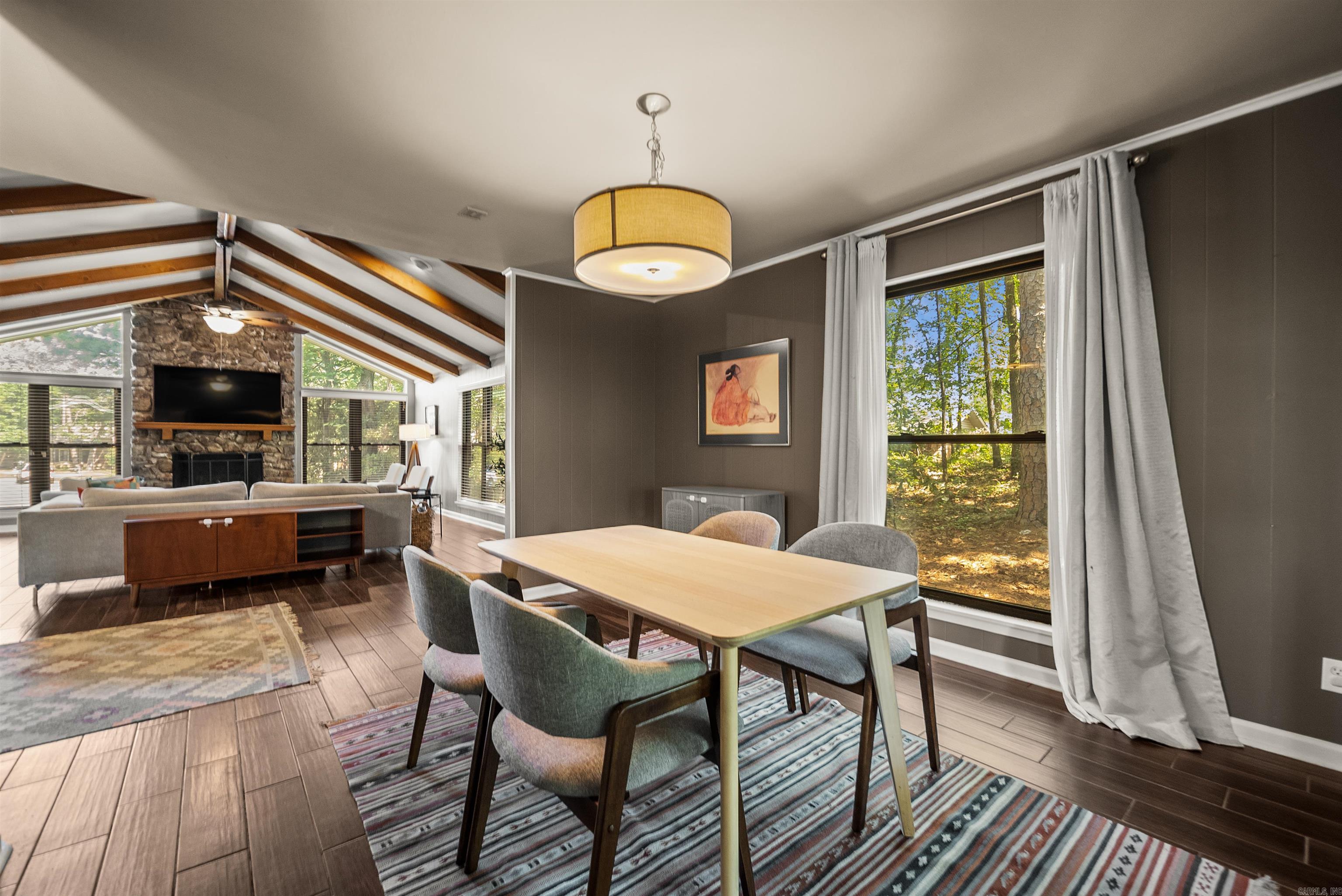 PLEASANTREE - Residential