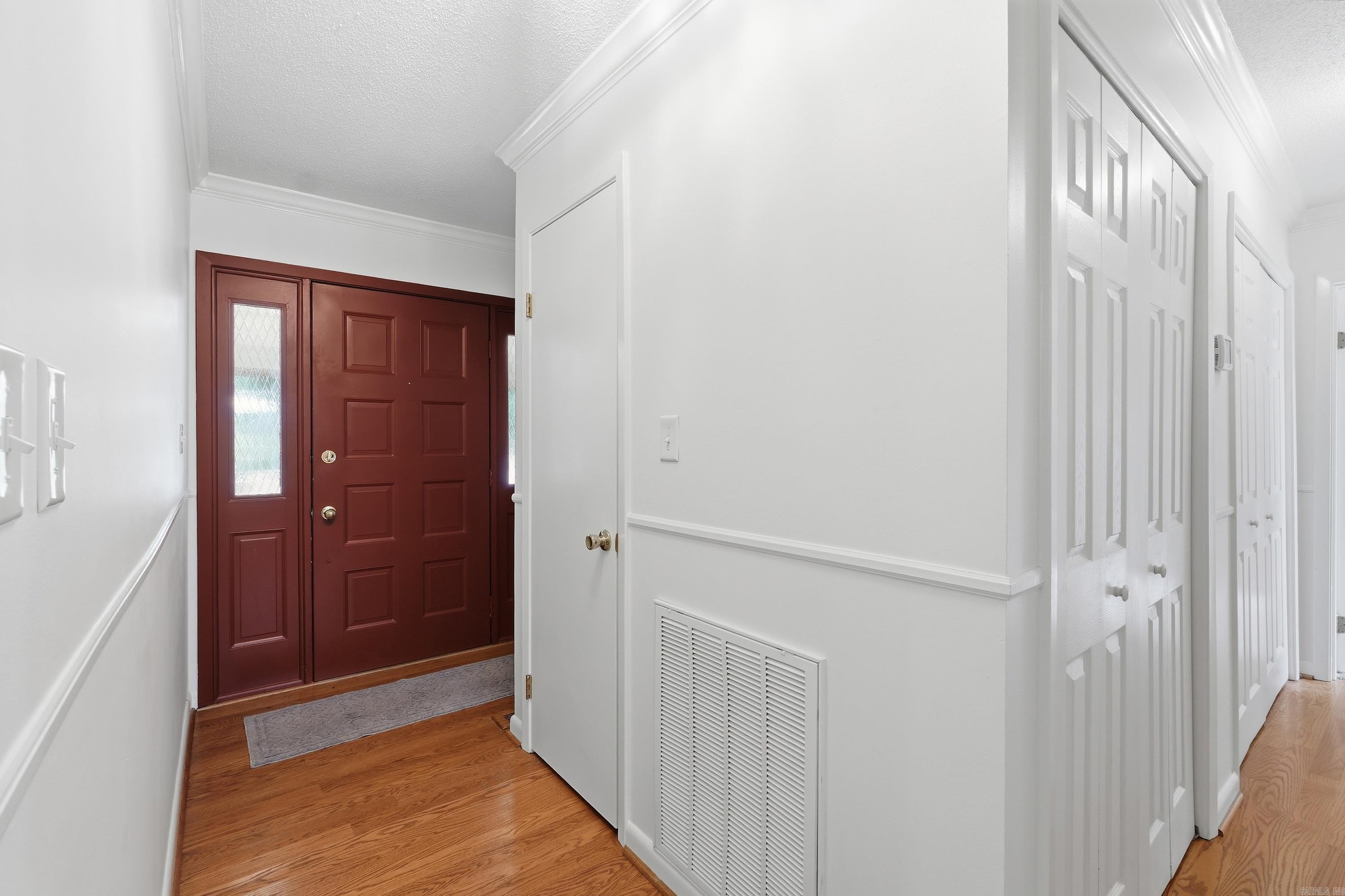 INDIAN HILLS - Residential