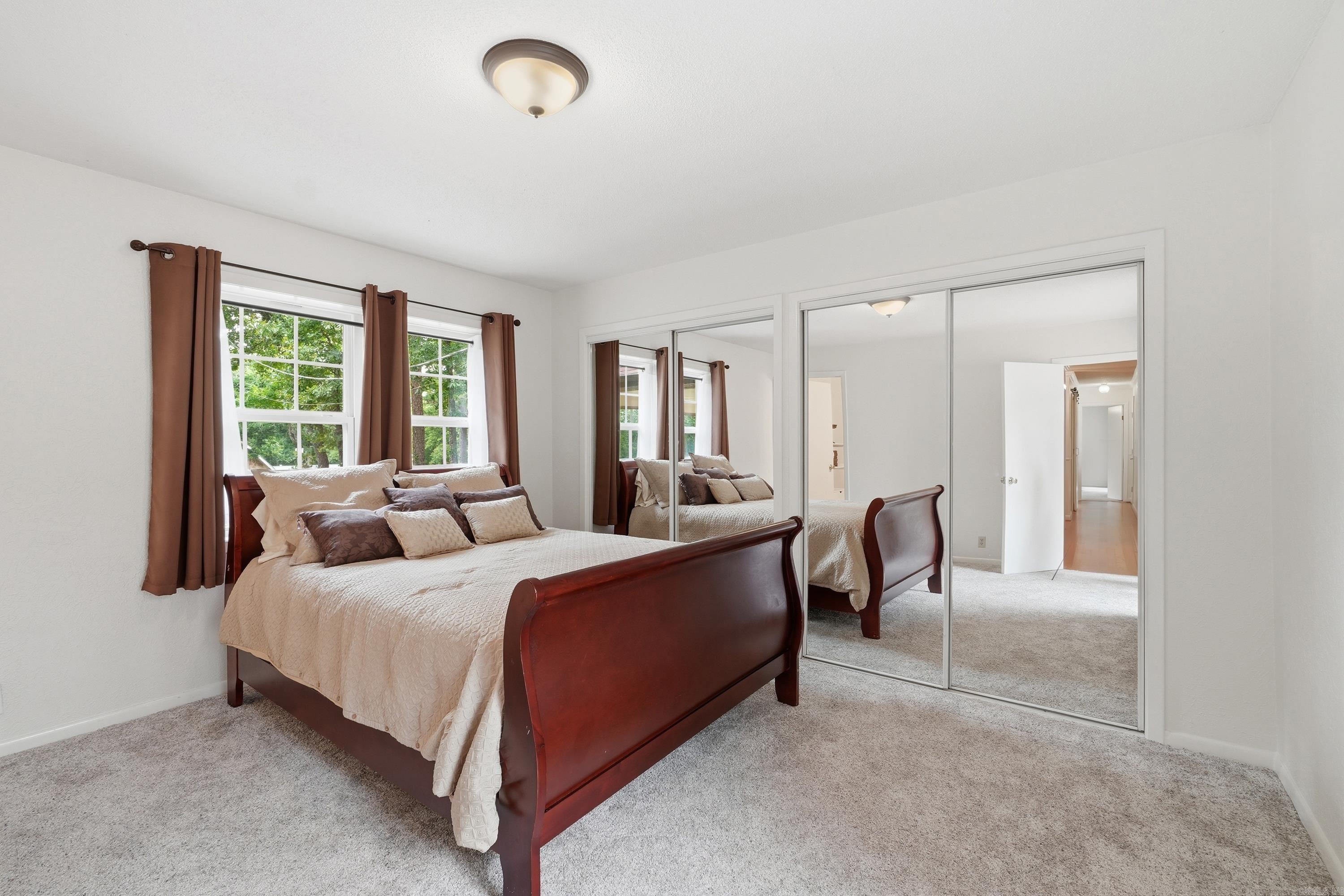 INDIAN HILLS - Residential
