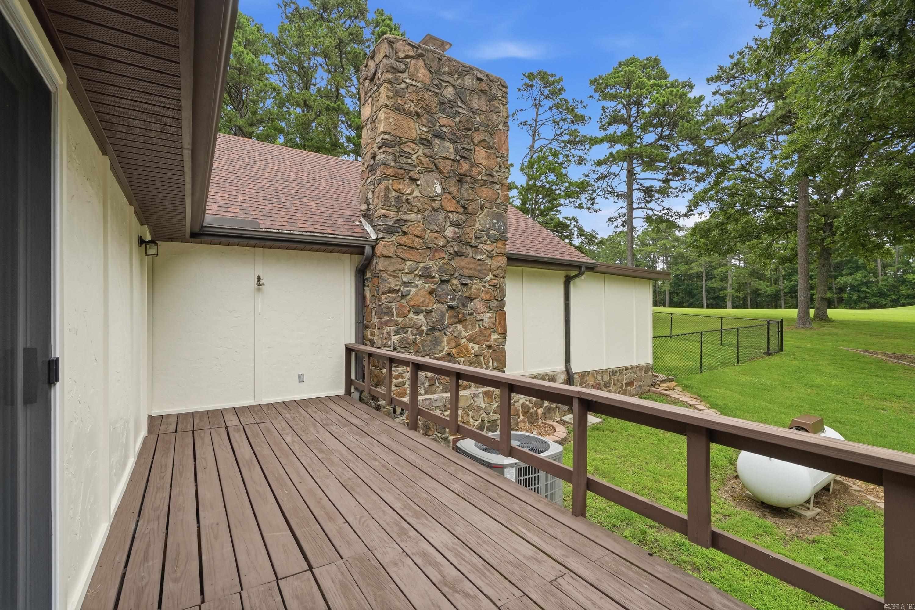 INDIAN HILLS - Residential