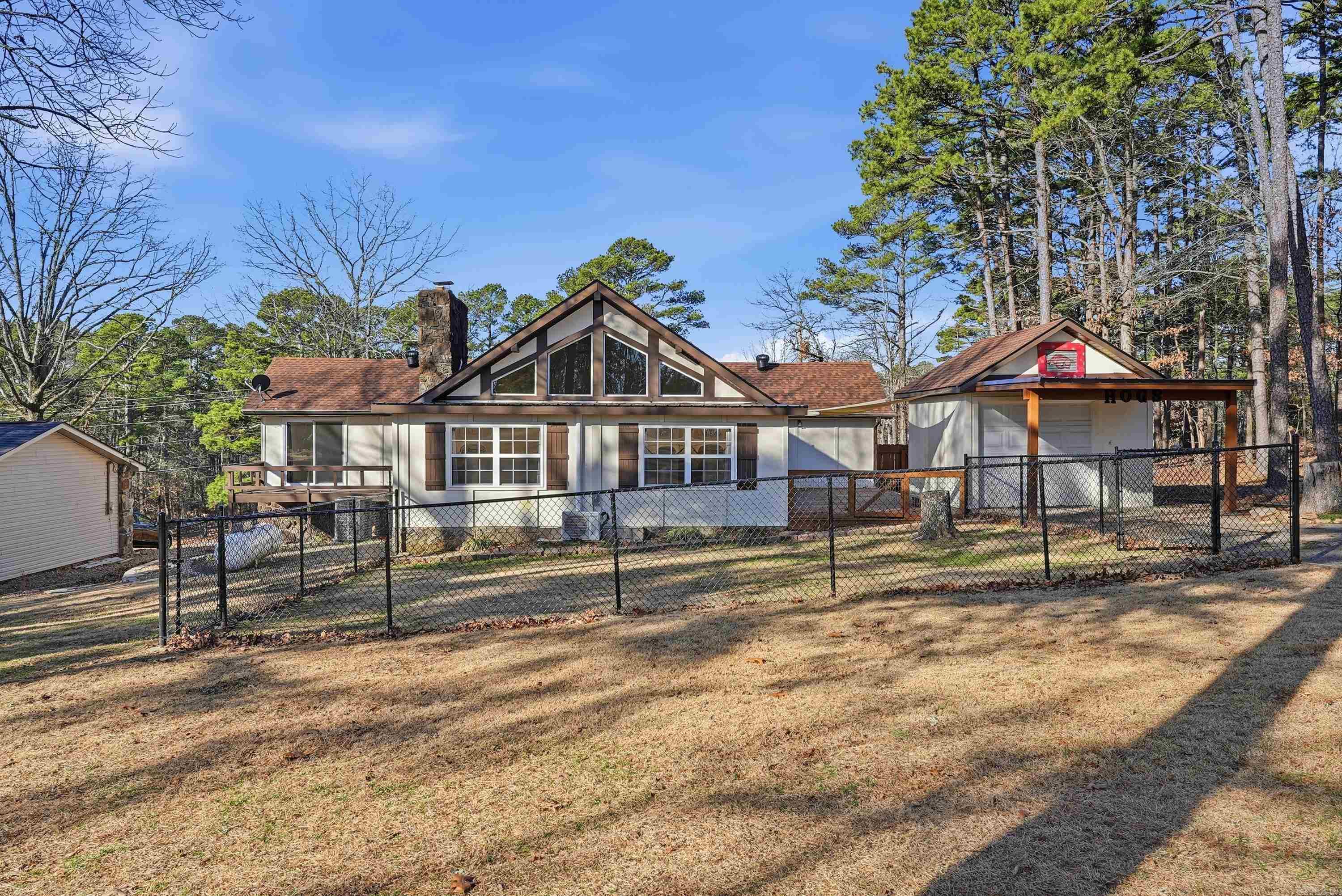 INDIAN HILLS - Residential