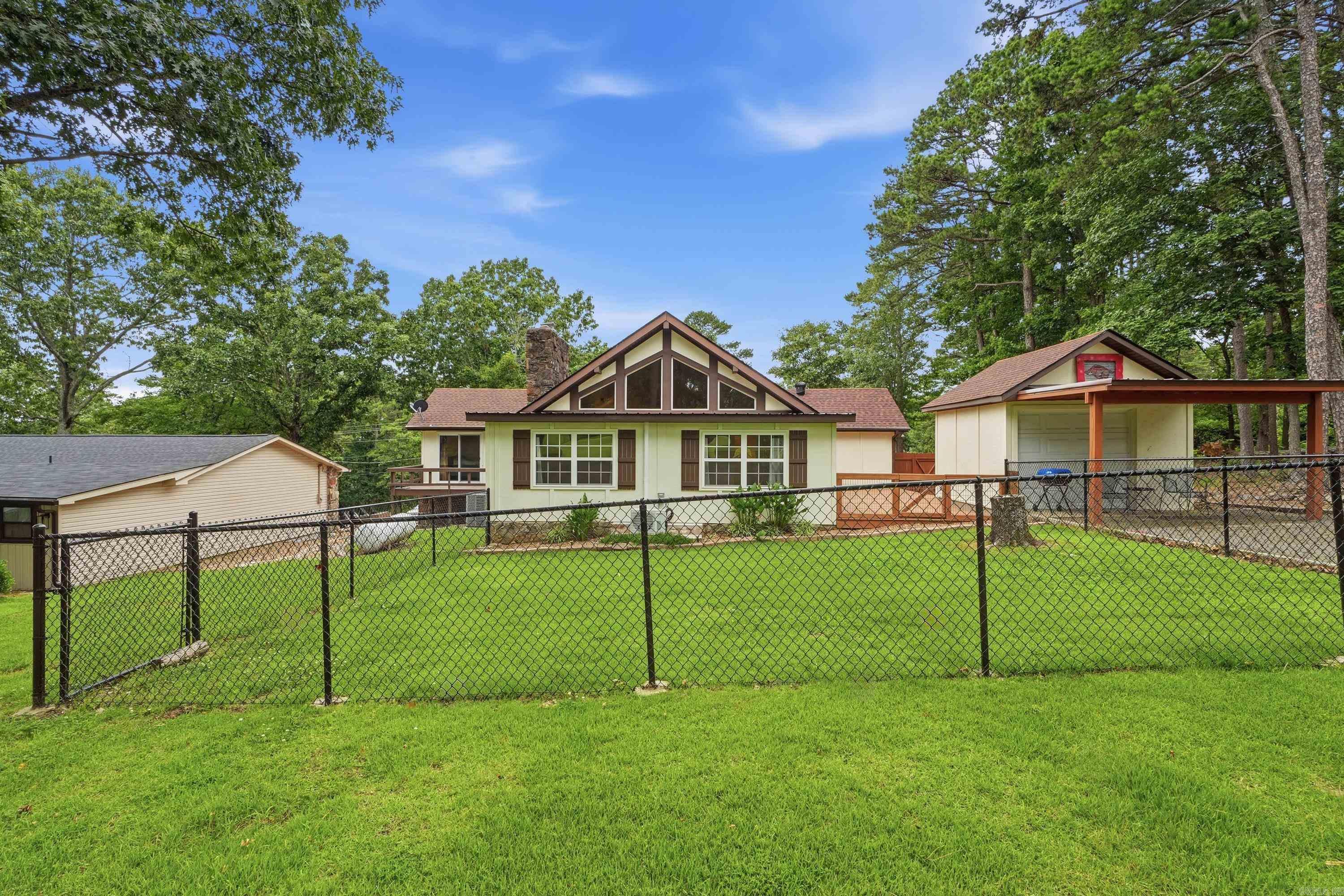 INDIAN HILLS - Residential
