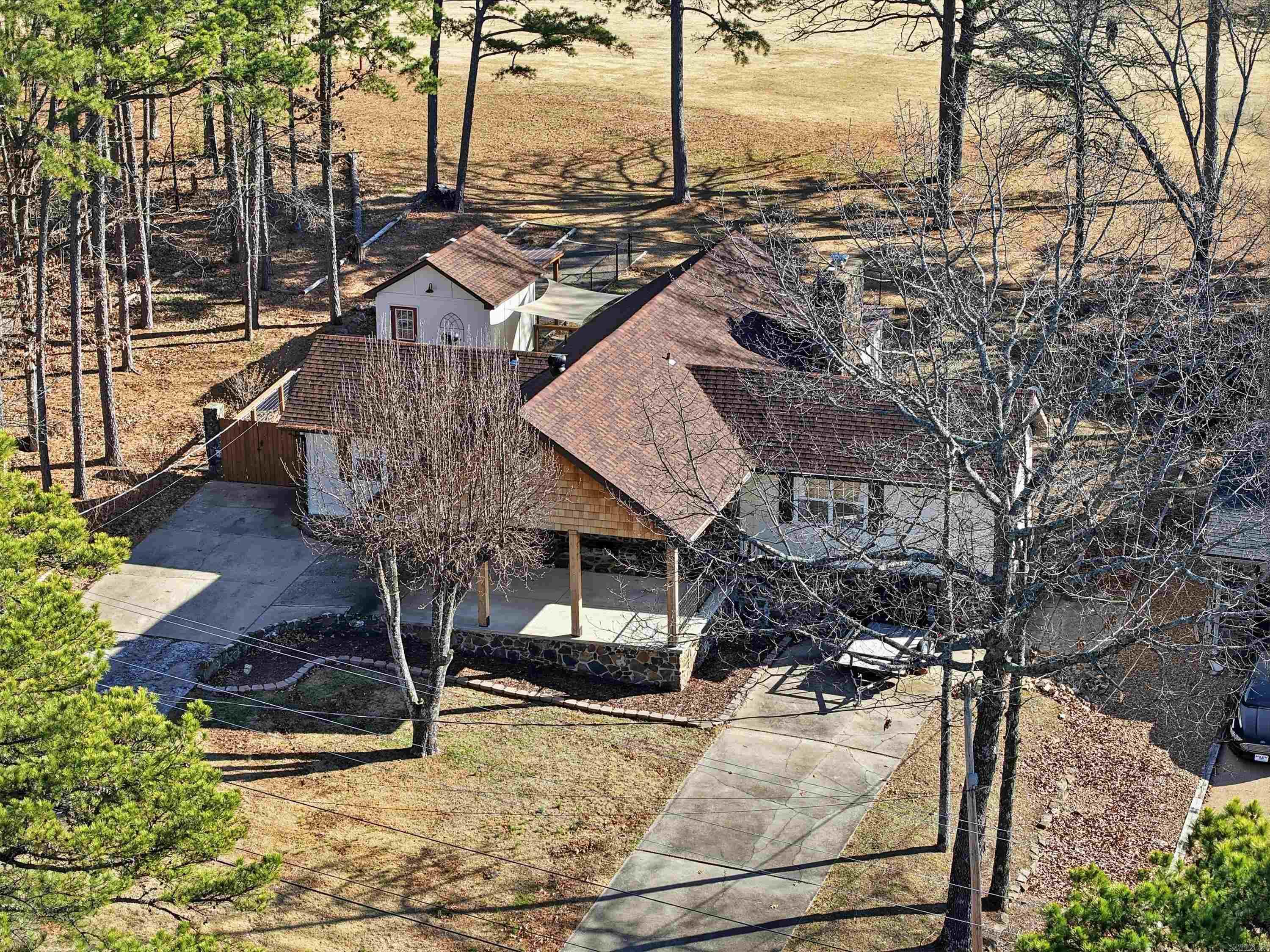 INDIAN HILLS - Residential