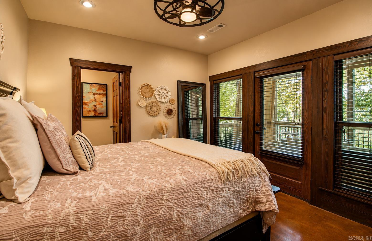 RIVERSIDE ADDITION - Residential
