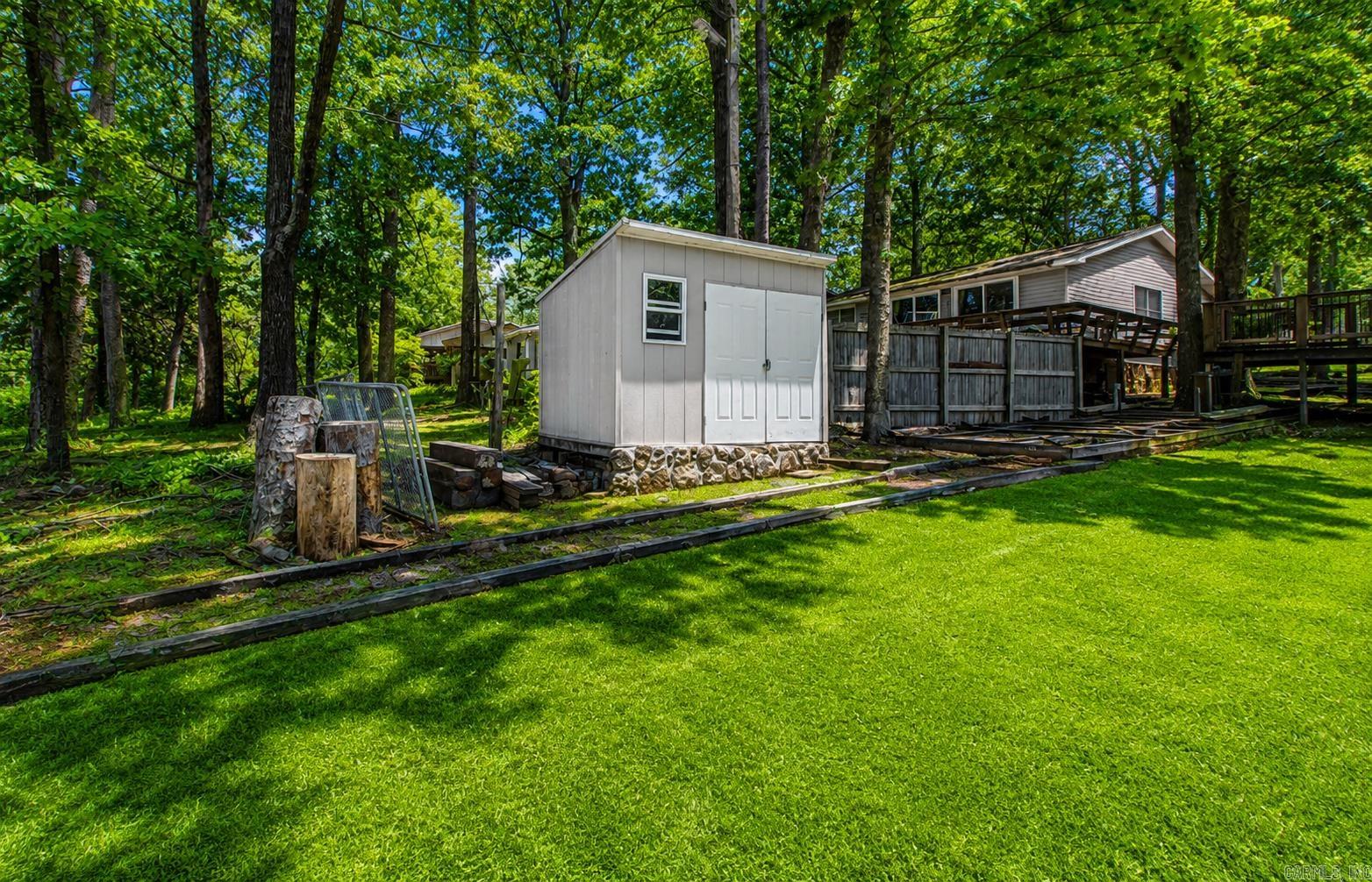 RIVERSIDE ADDITION - Residential