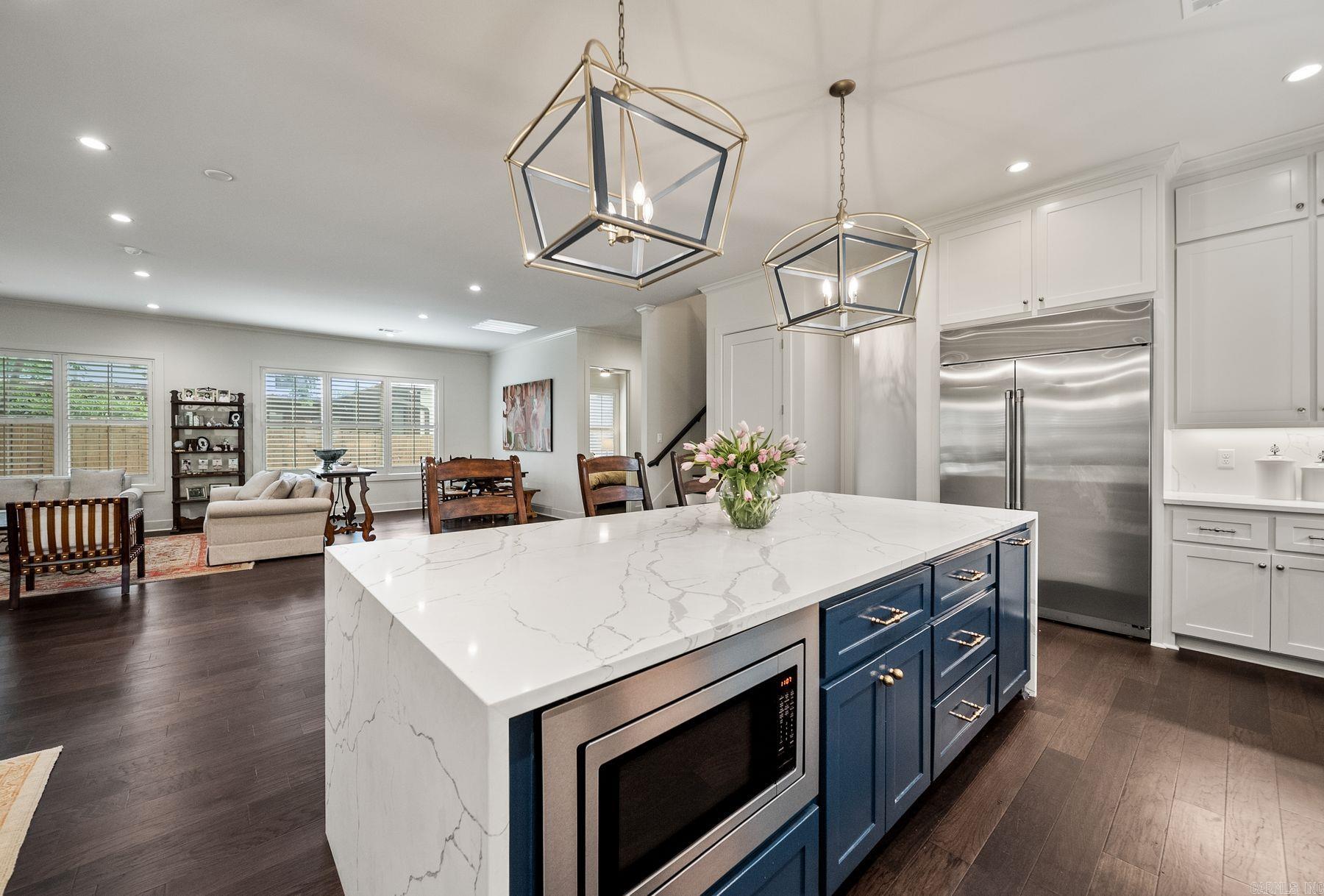 CAMMACK WOODS - Residential