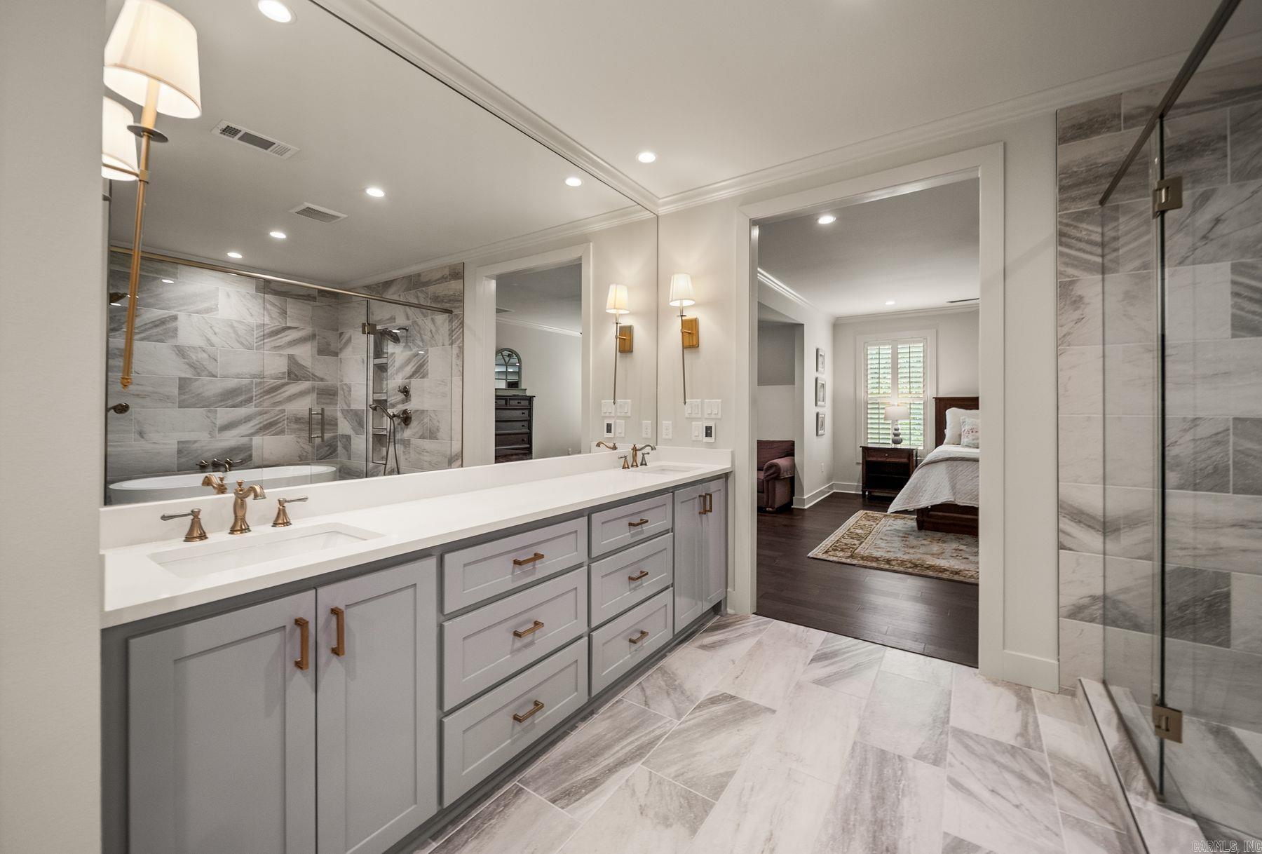 CAMMACK WOODS - Residential