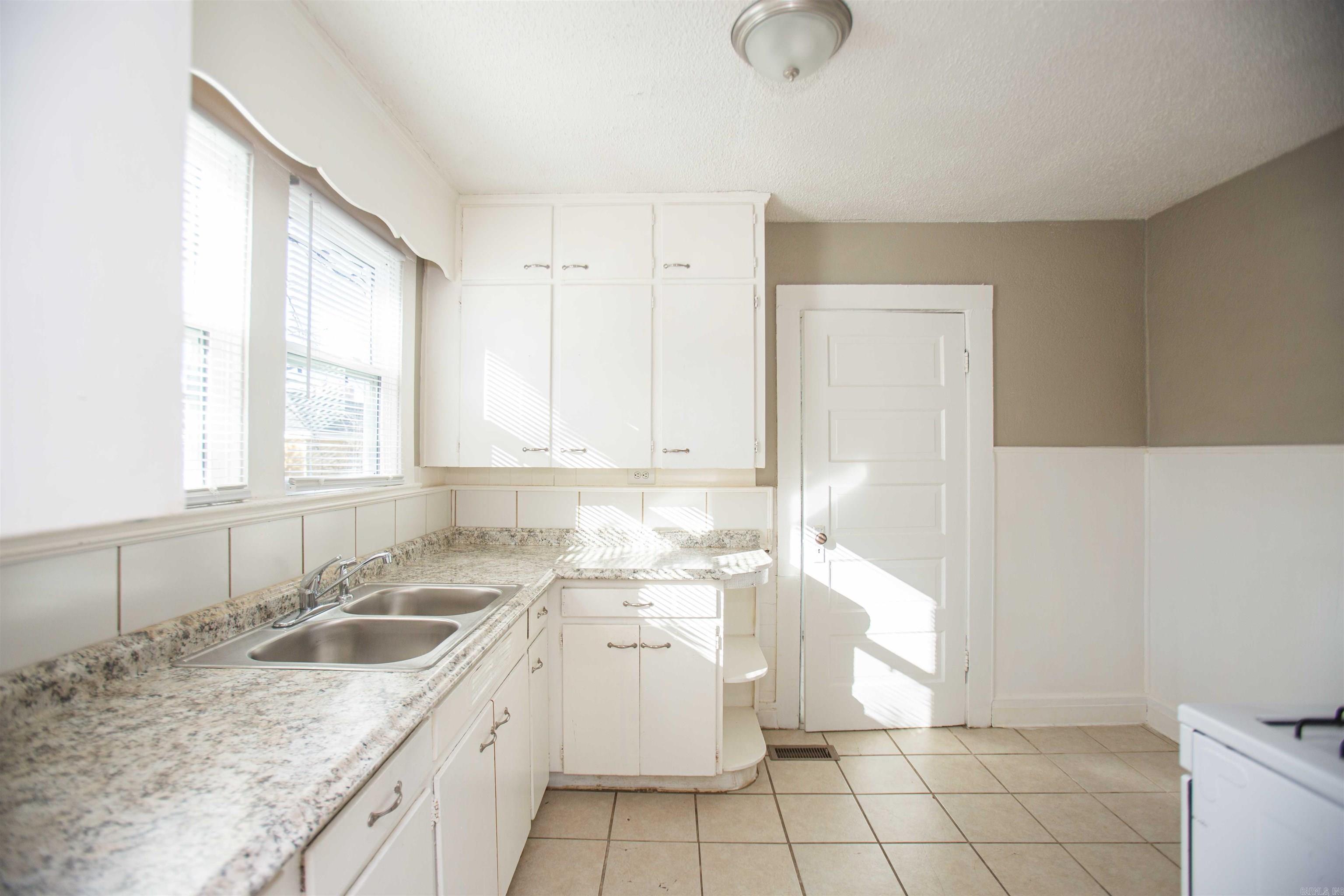 Stephens - Residential Lease