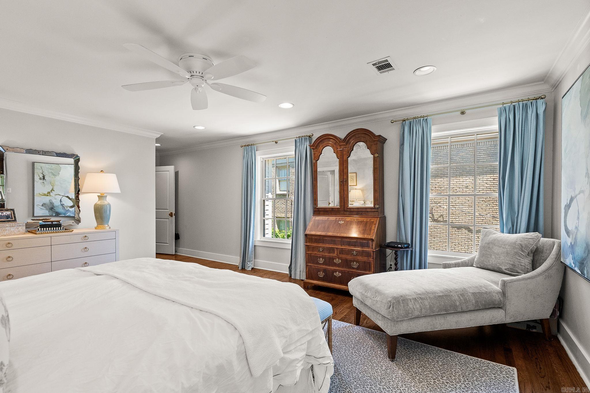 CLIFFEWOOD - Residential