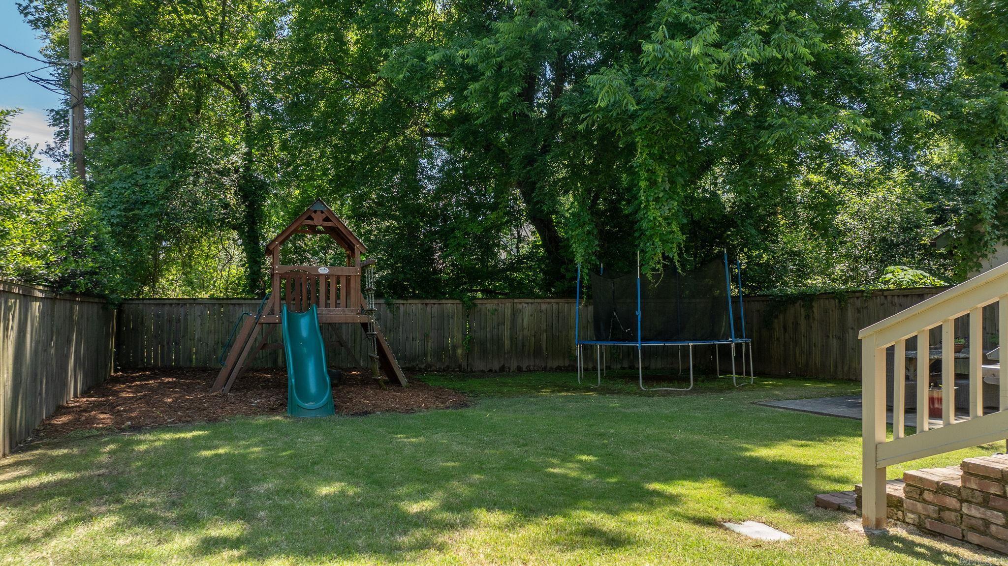 CLIFFEWOOD - Residential