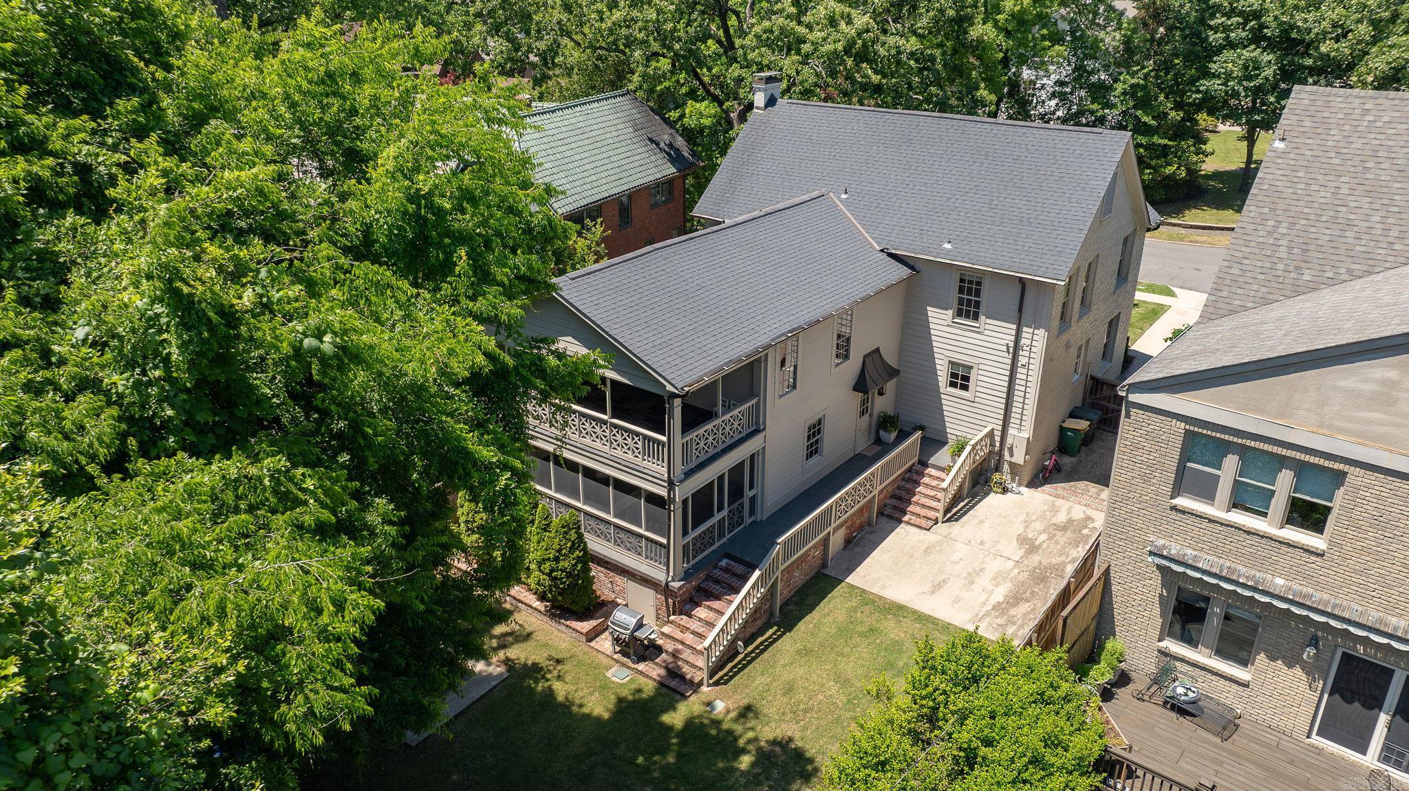 CLIFFEWOOD - Residential
