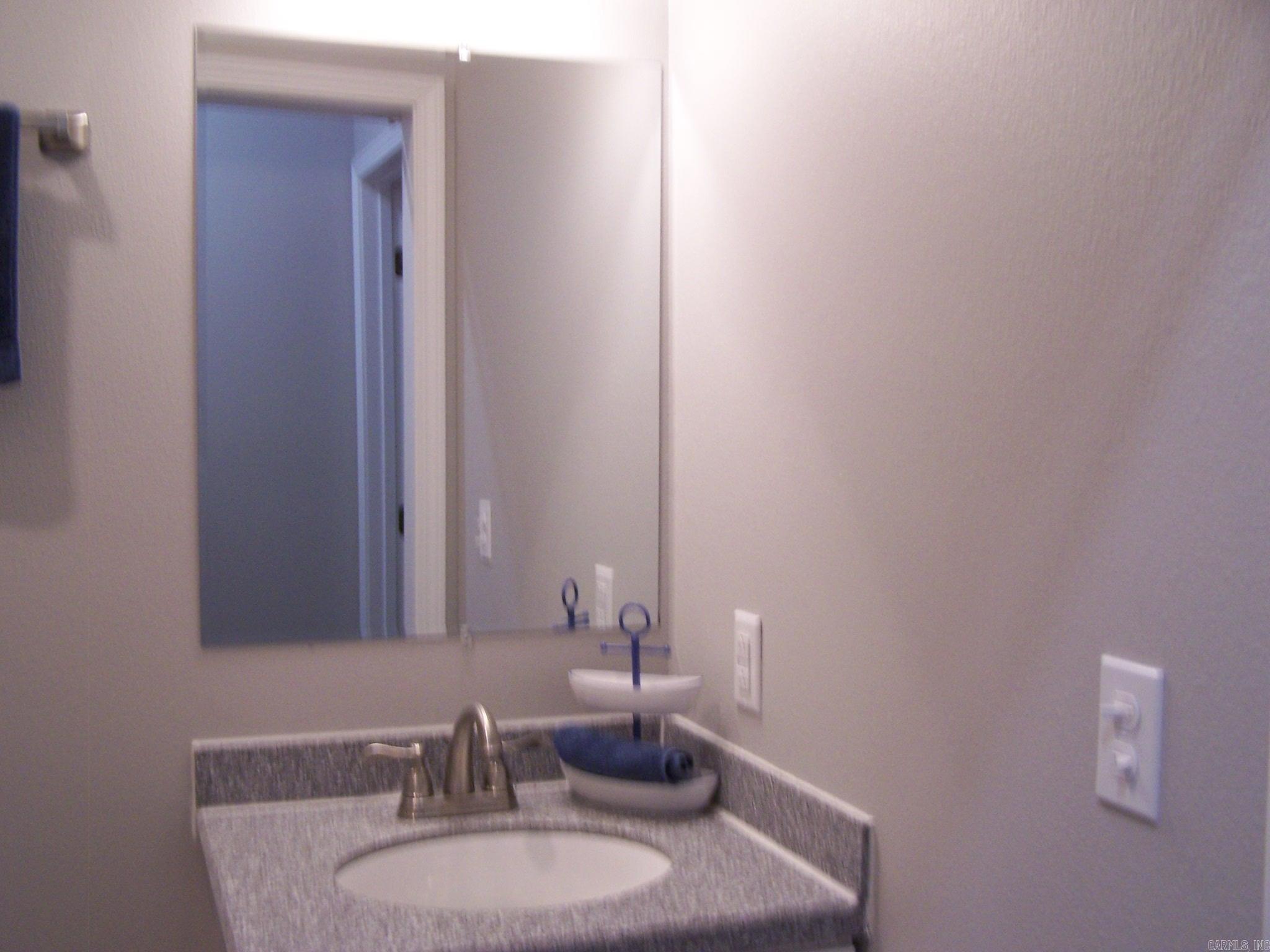 LOCKSLEY - Residential