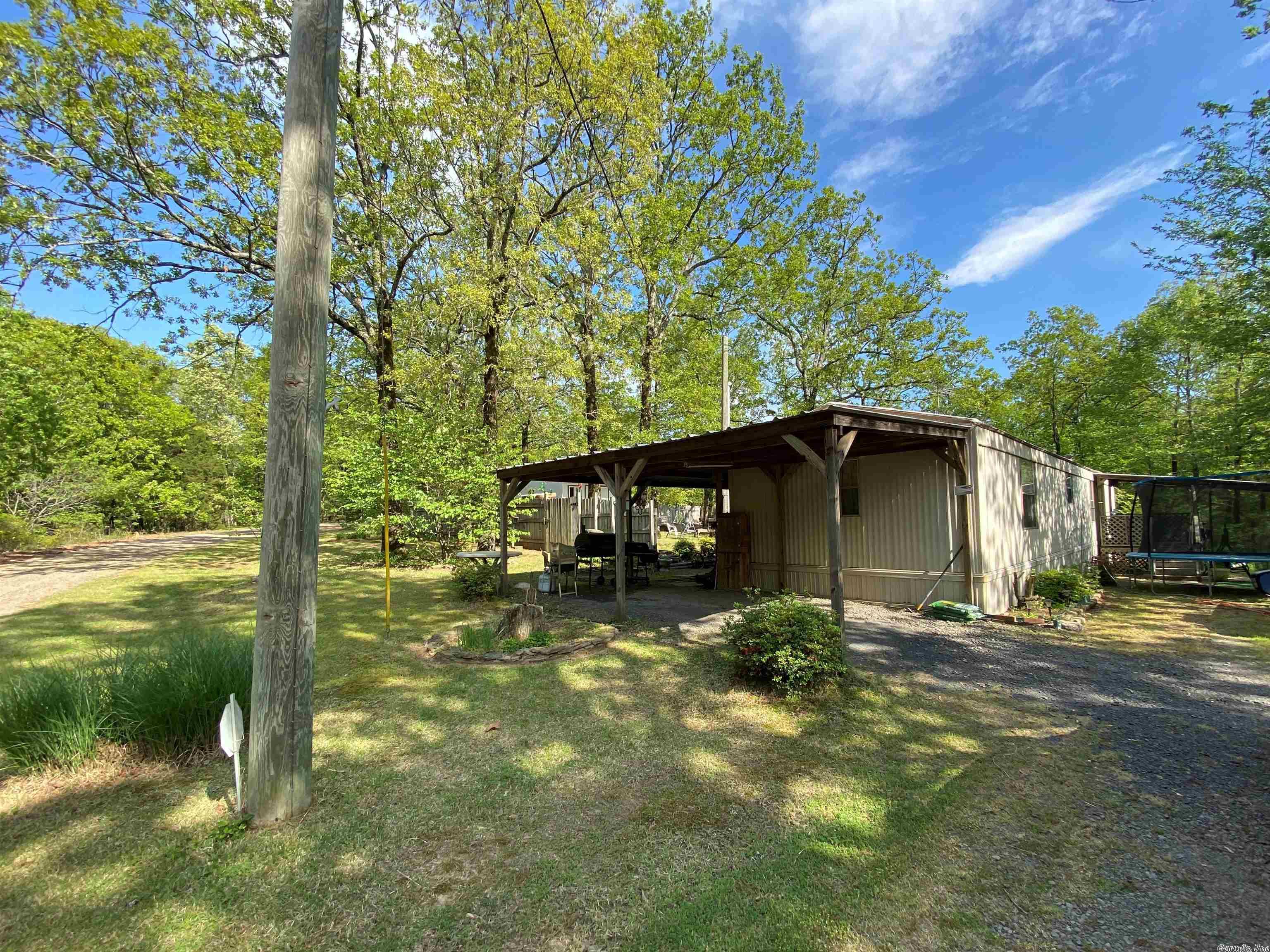 ROMANCE ACRES - Residential