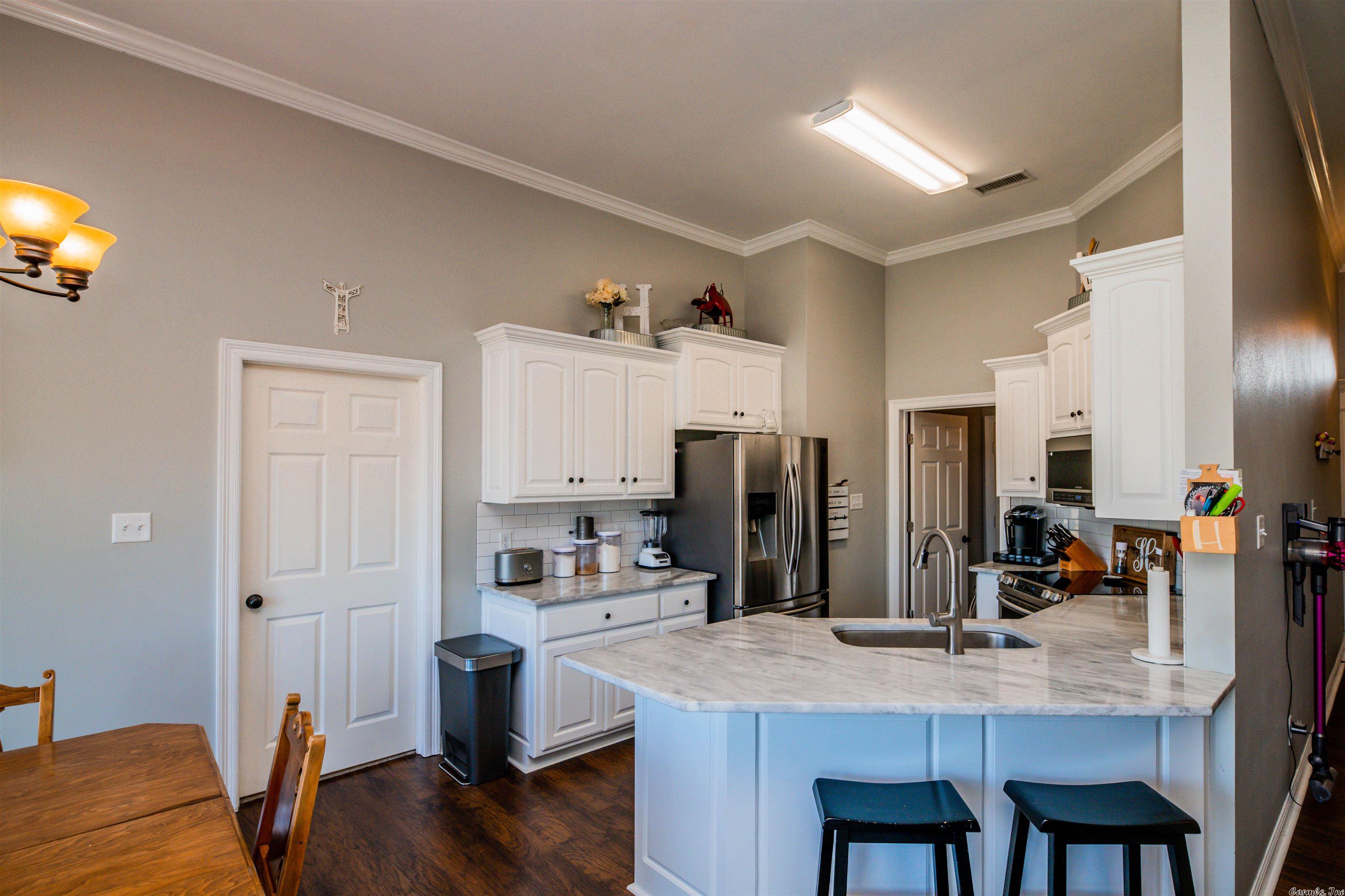 THE VILLAGE @ HURRICANE LAKE - Residential