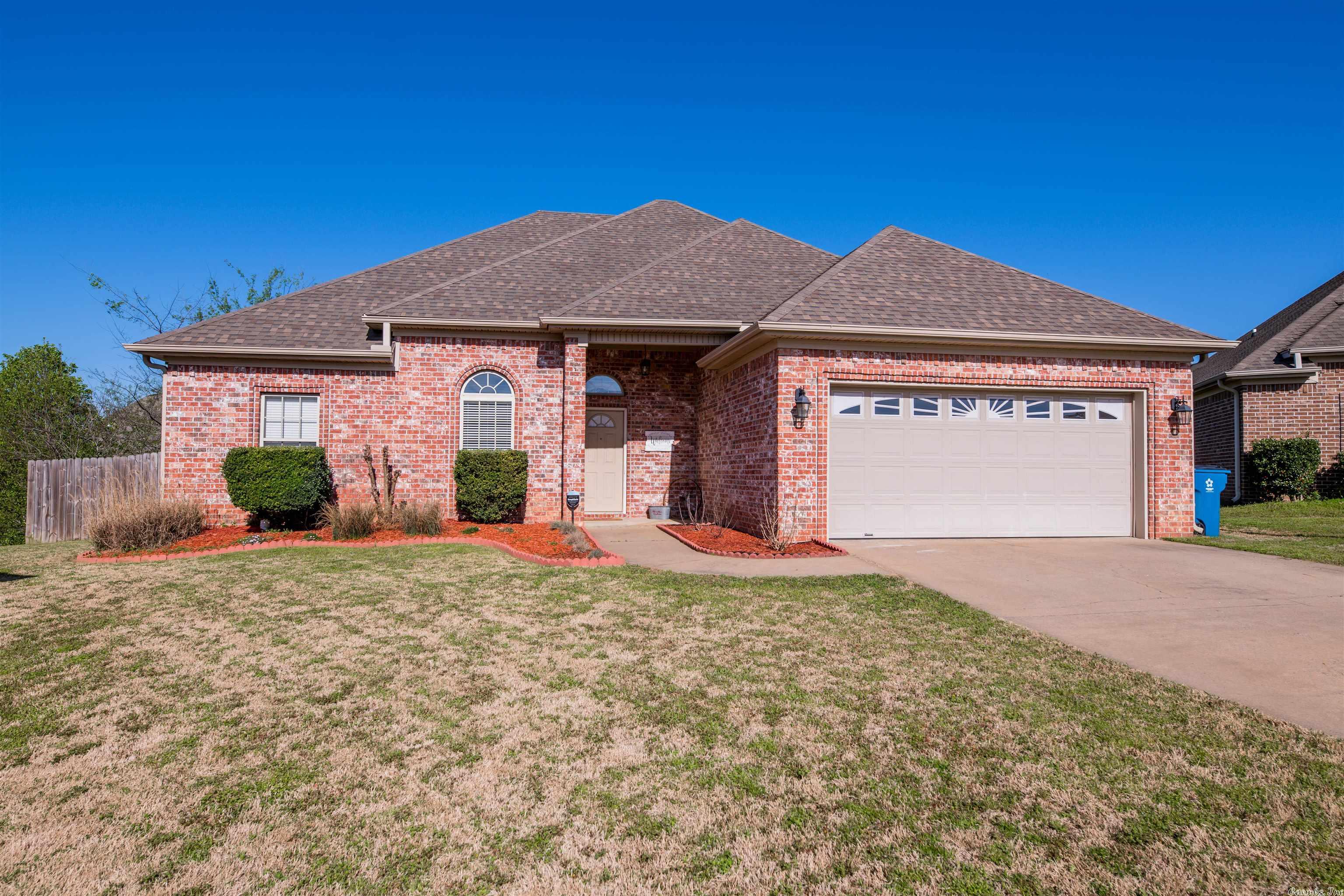 THE VILLAGE @ HURRICANE LAKE - Residential