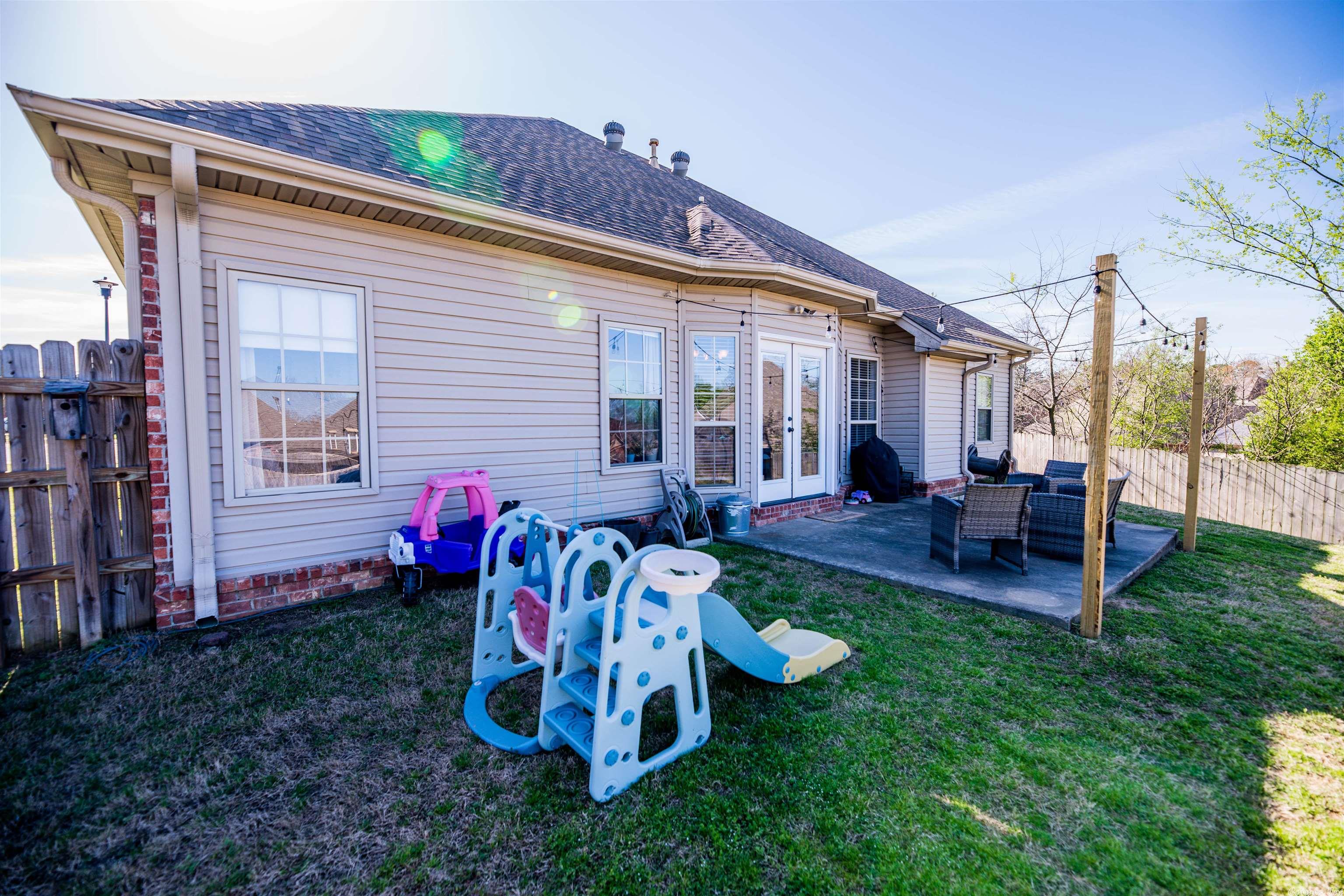 THE VILLAGE @ HURRICANE LAKE - Residential