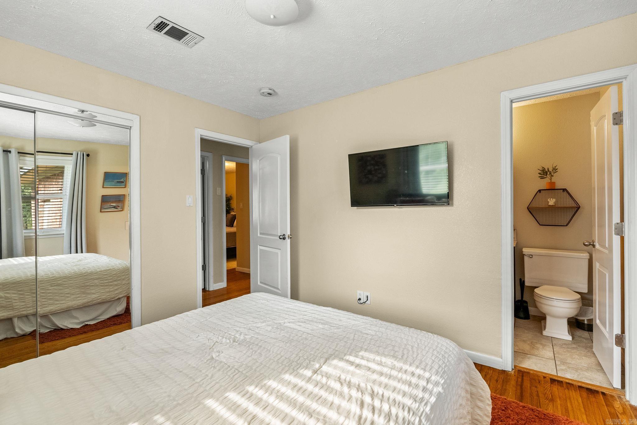 INDIANHEAD LAKES EST - Residential