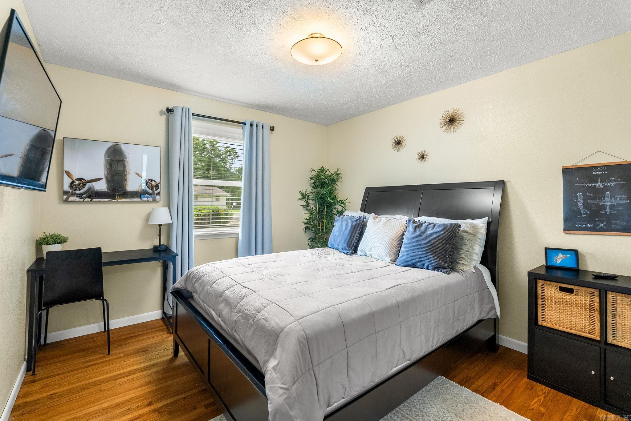 INDIANHEAD LAKES EST - Residential