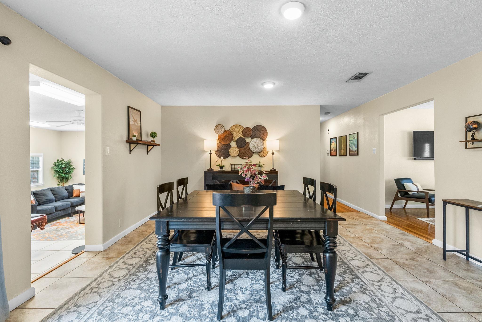 INDIANHEAD LAKES EST - Residential