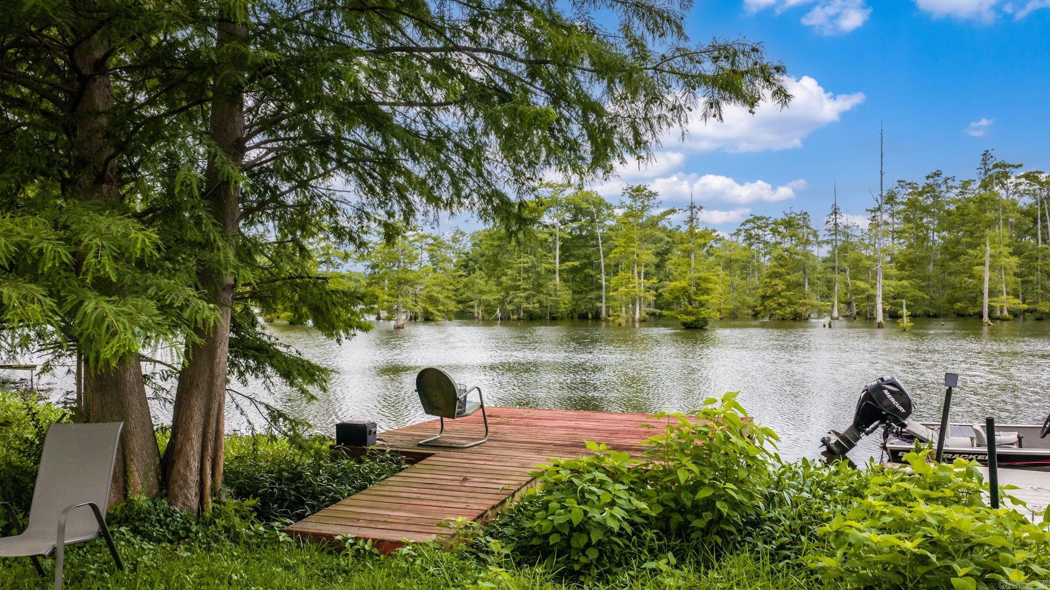 INDIANHEAD LAKES EST - Residential