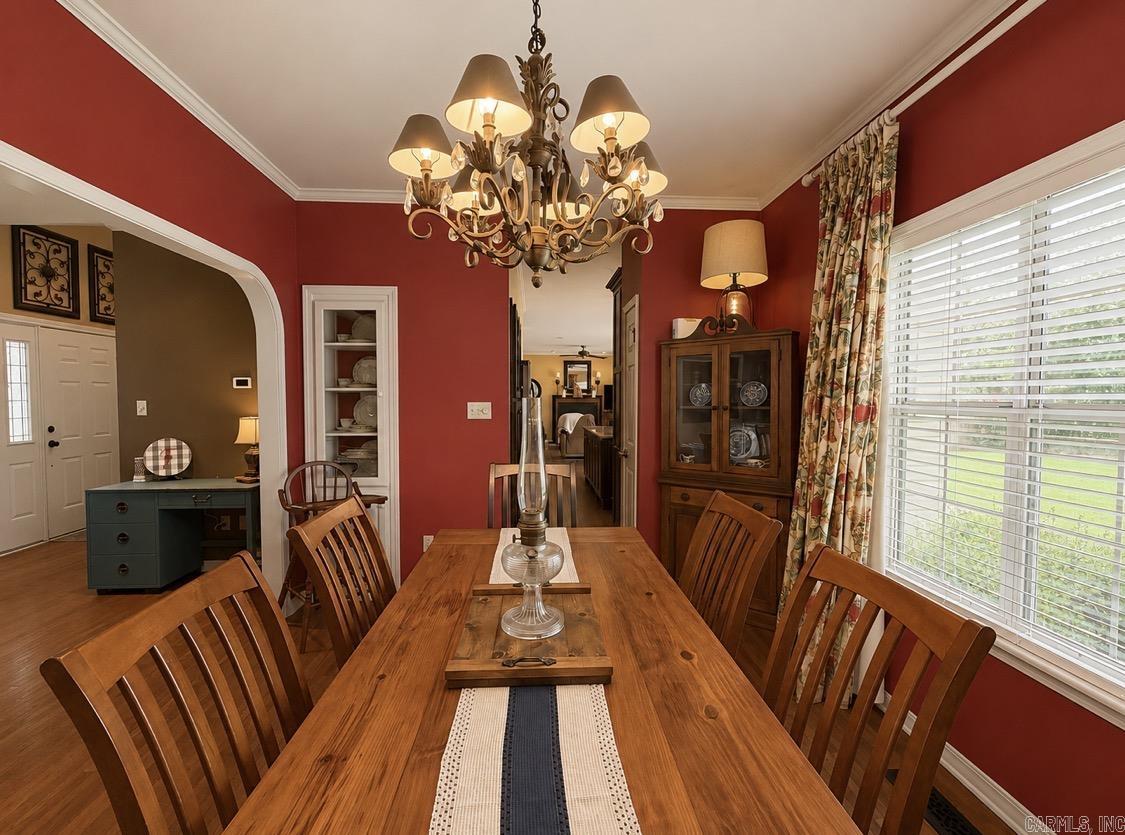 RIVER OAKS - Residential