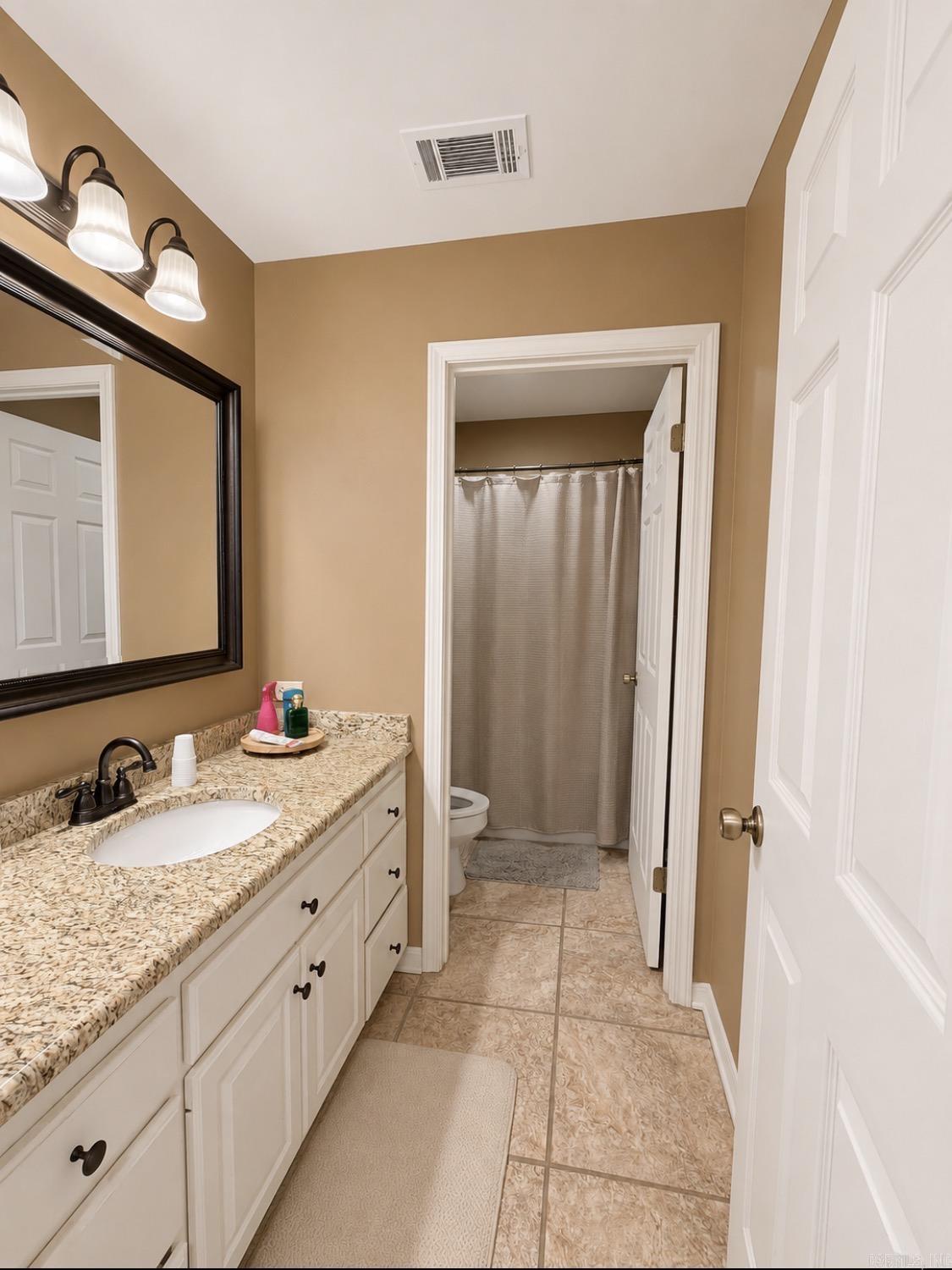 RIVER OAKS - Residential