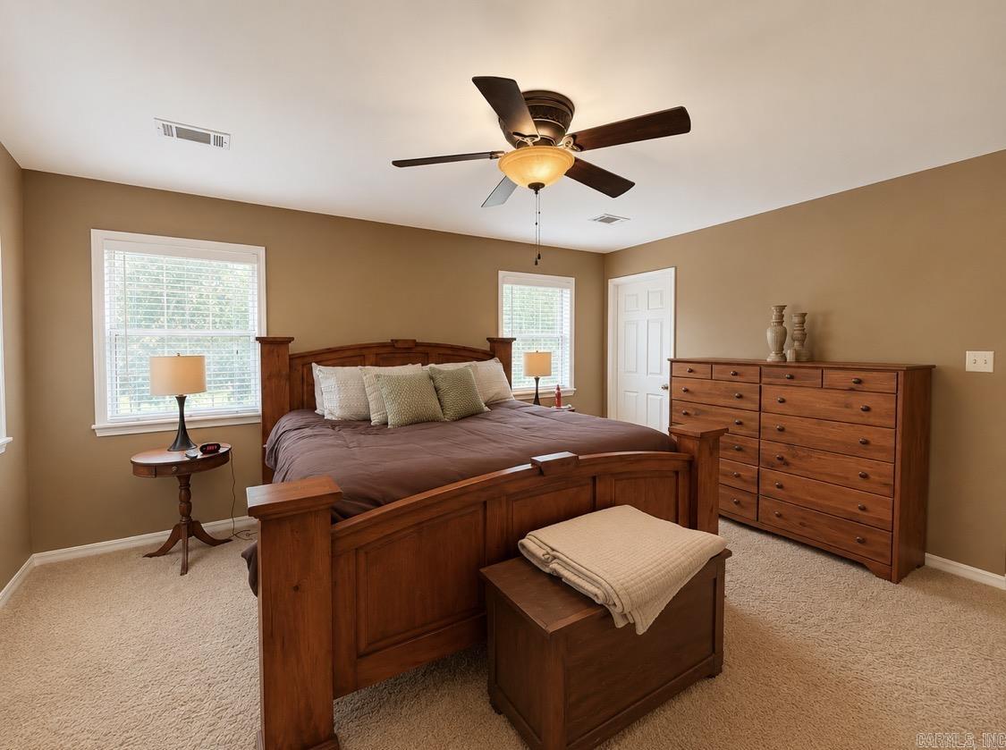 RIVER OAKS - Residential