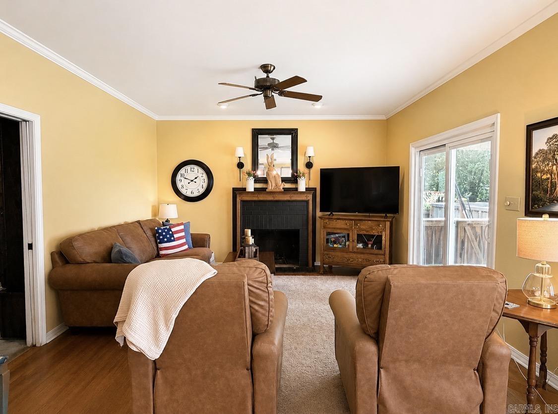RIVER OAKS - Residential