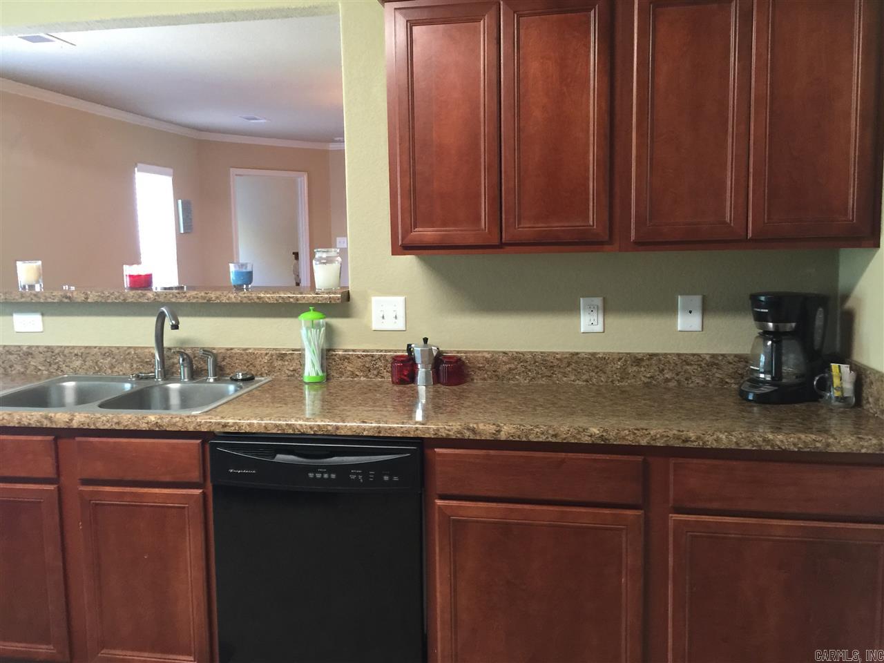 PARKWAY MEADOWS - Residential