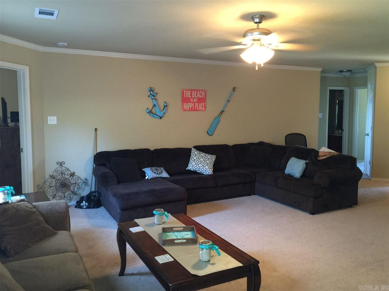 PARKWAY MEADOWS - Residential